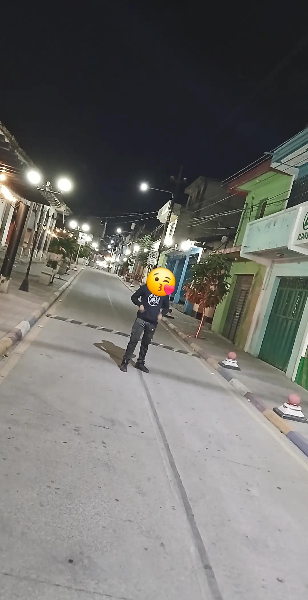 @E777_42