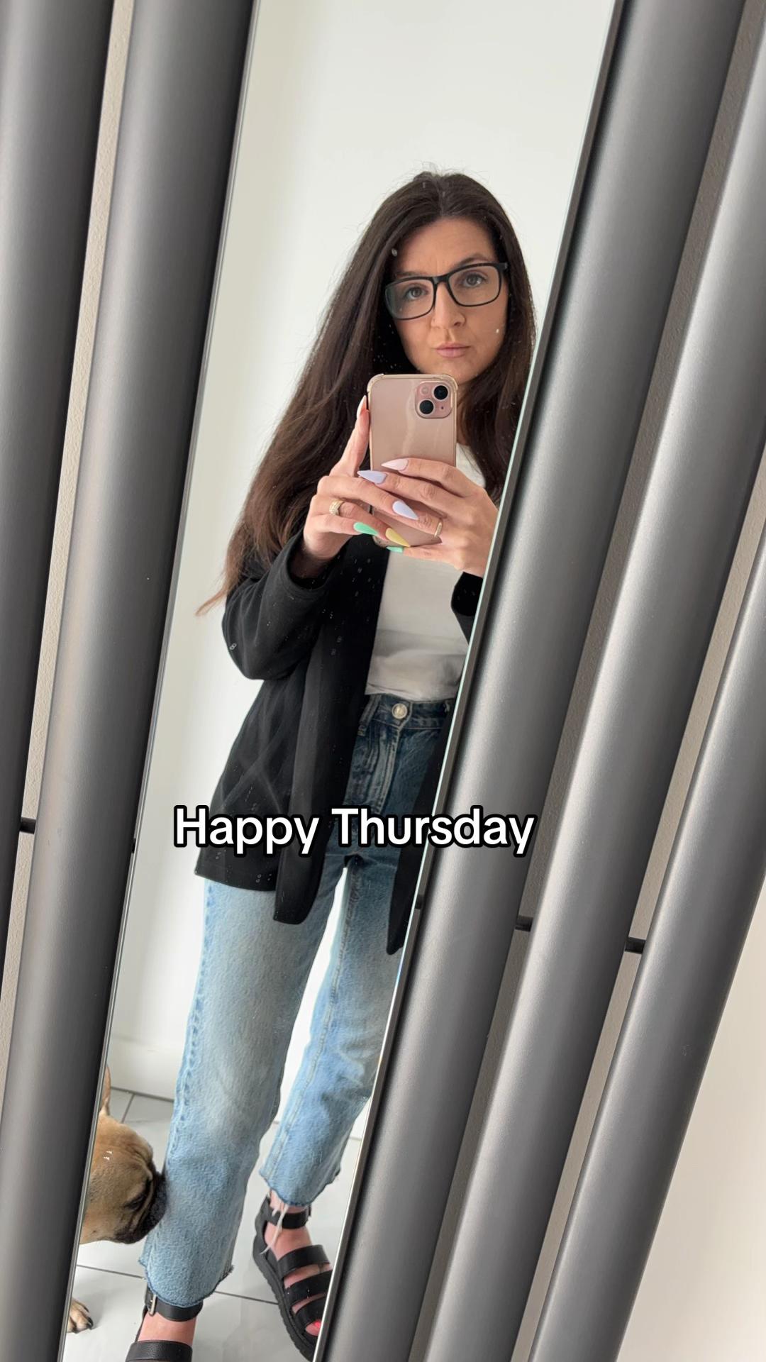 @laumumof4