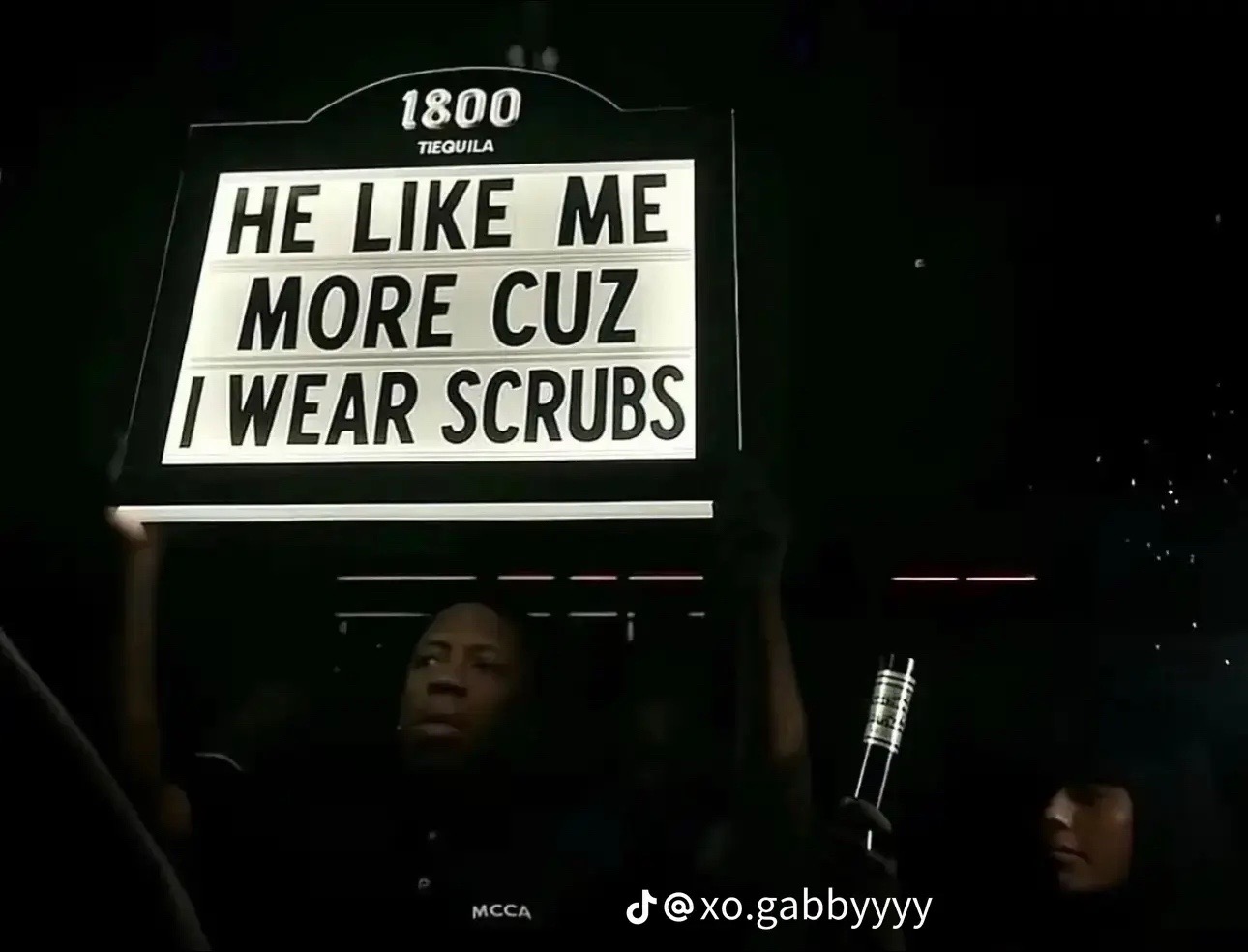 @Des🫧