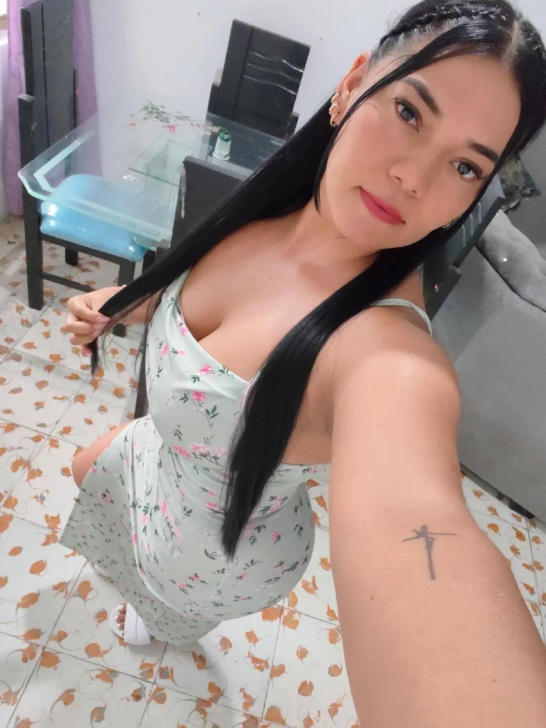 @AZ❤️👄