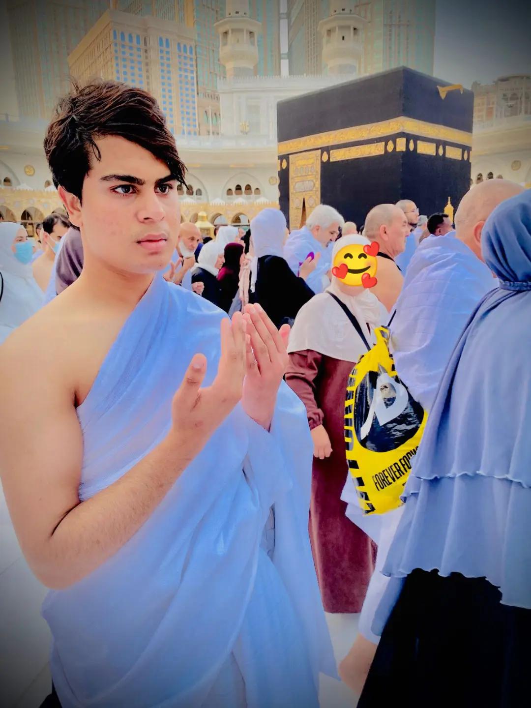 @🦅 أذان خان 🦅