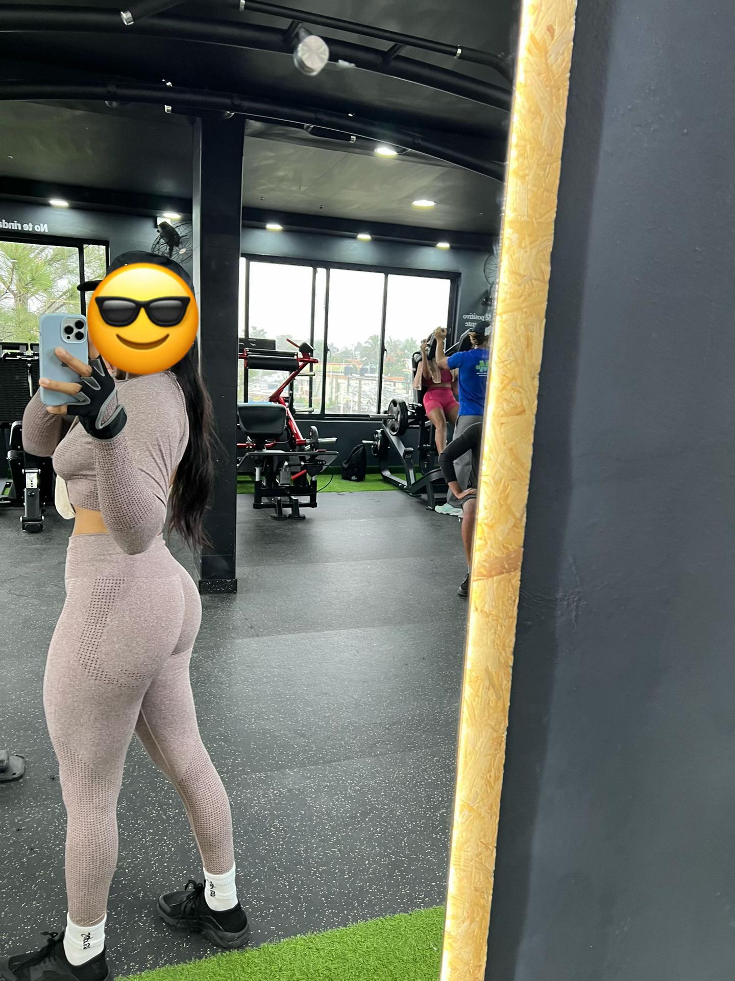 @Defne