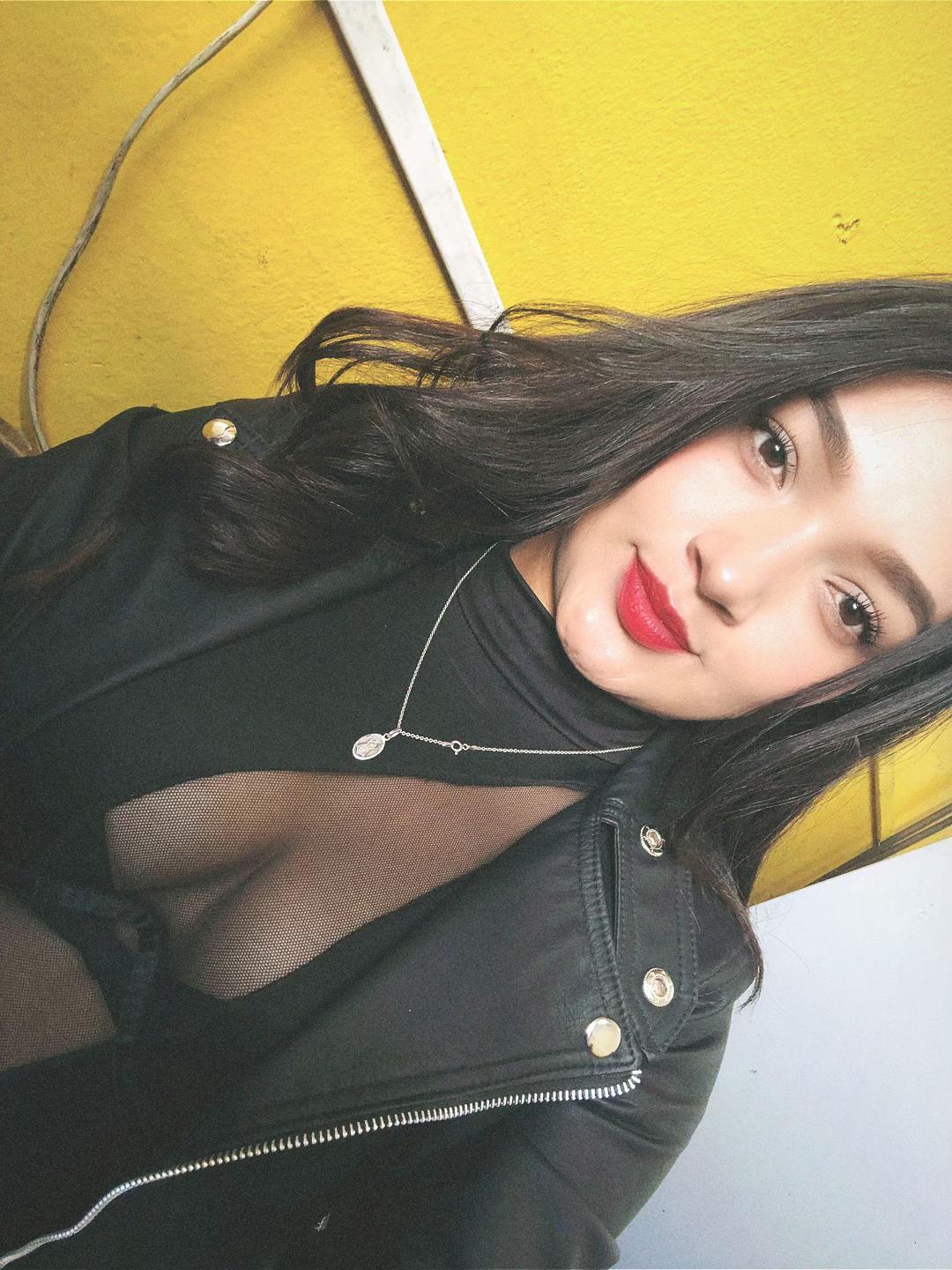 @Nayeli🦋