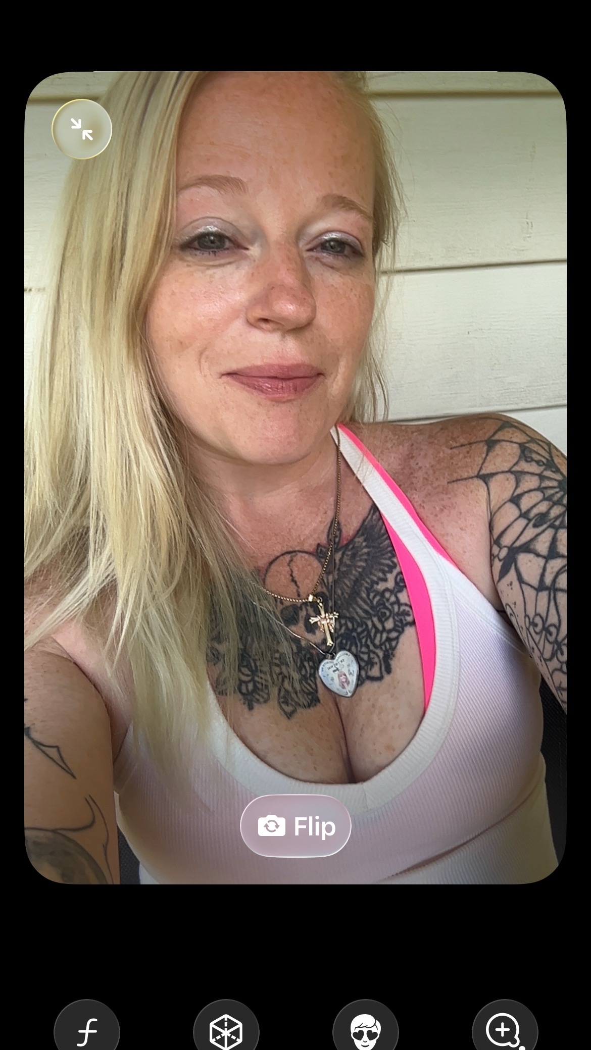 @queenbee03