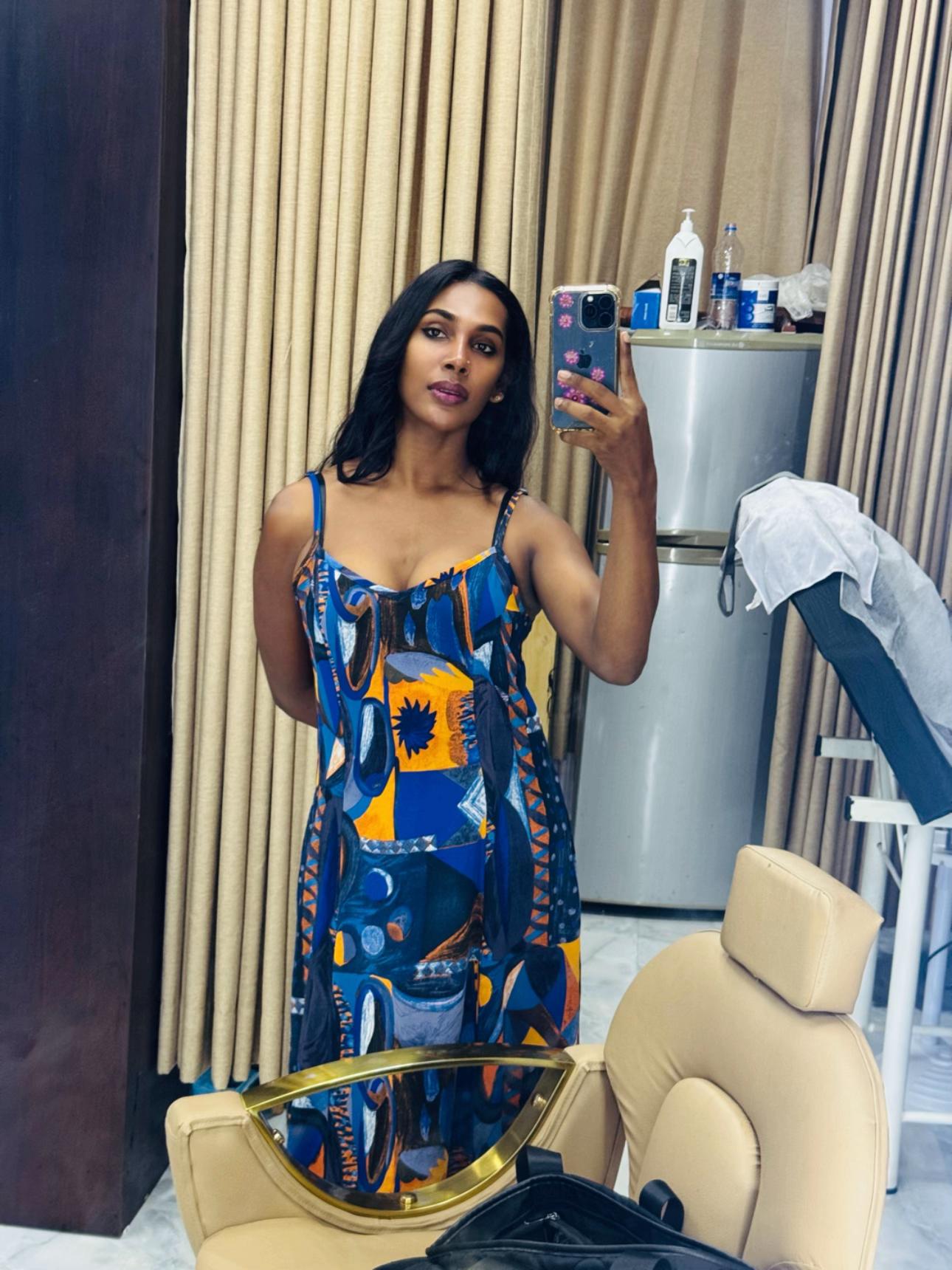 @Aalia