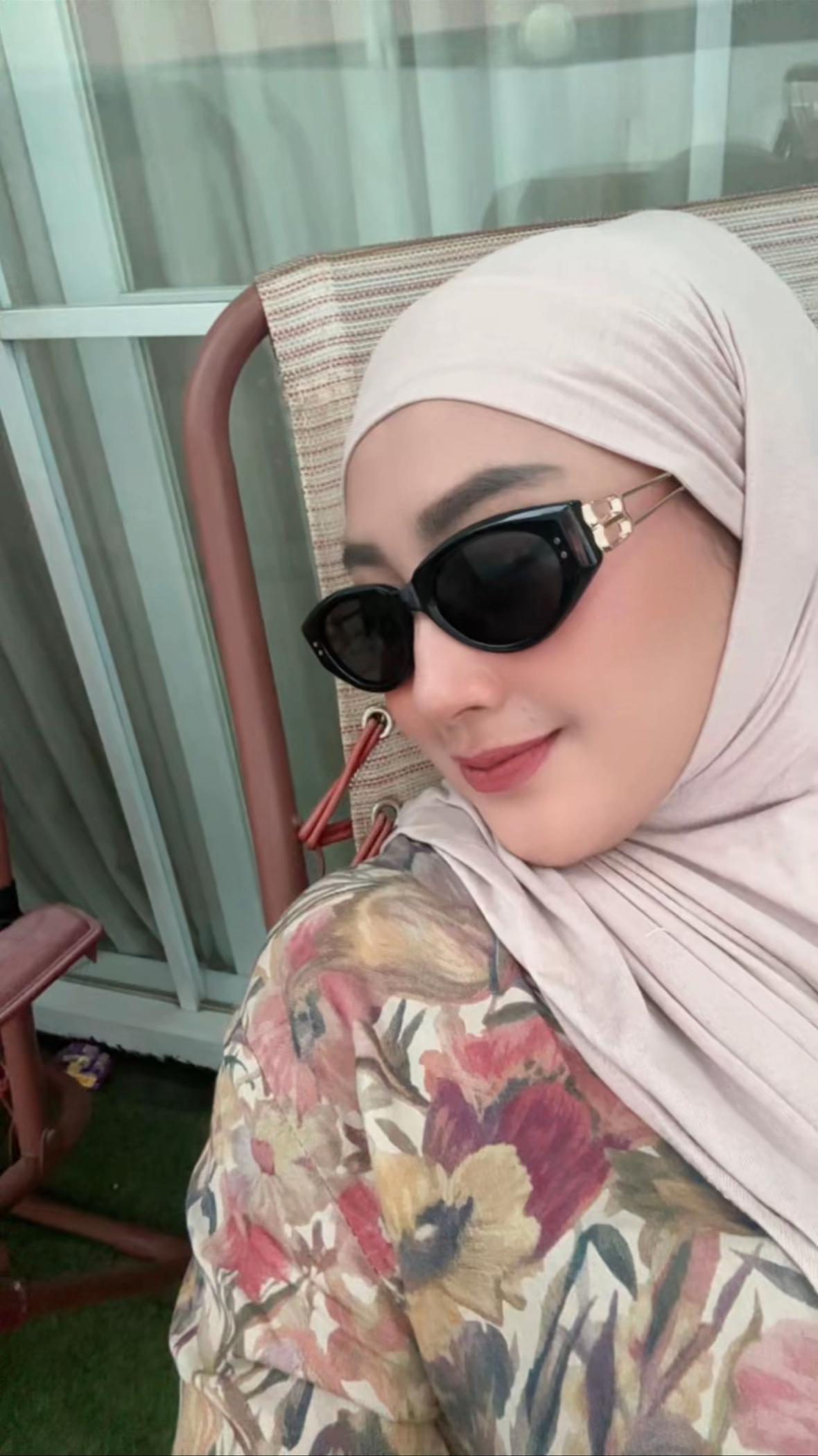 @Santika