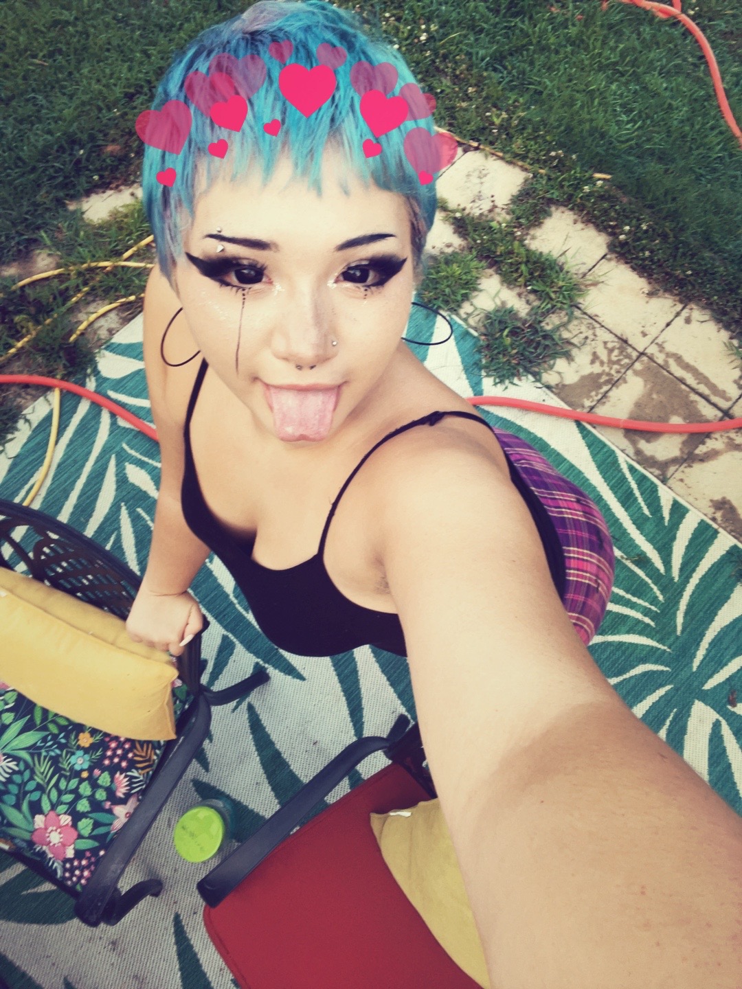 @(o_O)