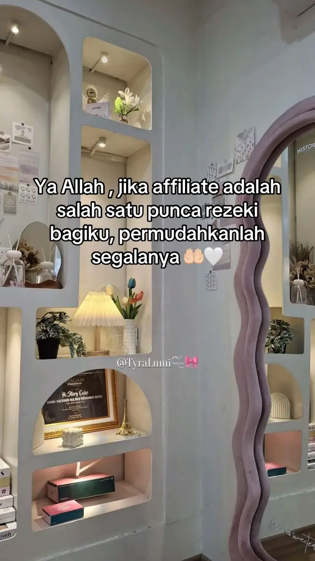 @TyraLumi🫧🎀