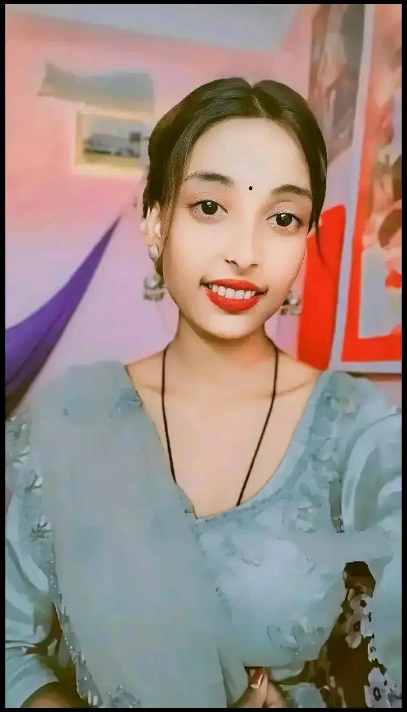 @Mûñû💗