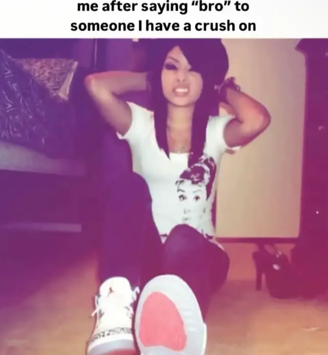 @???
