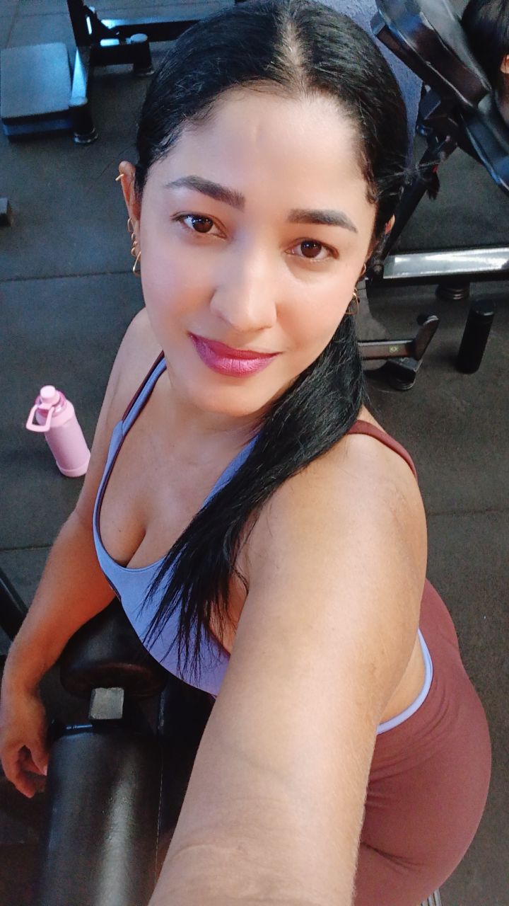@janaina