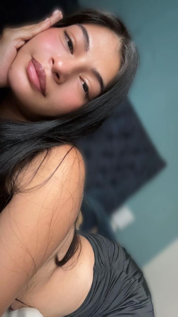 @𝓜. 🦋