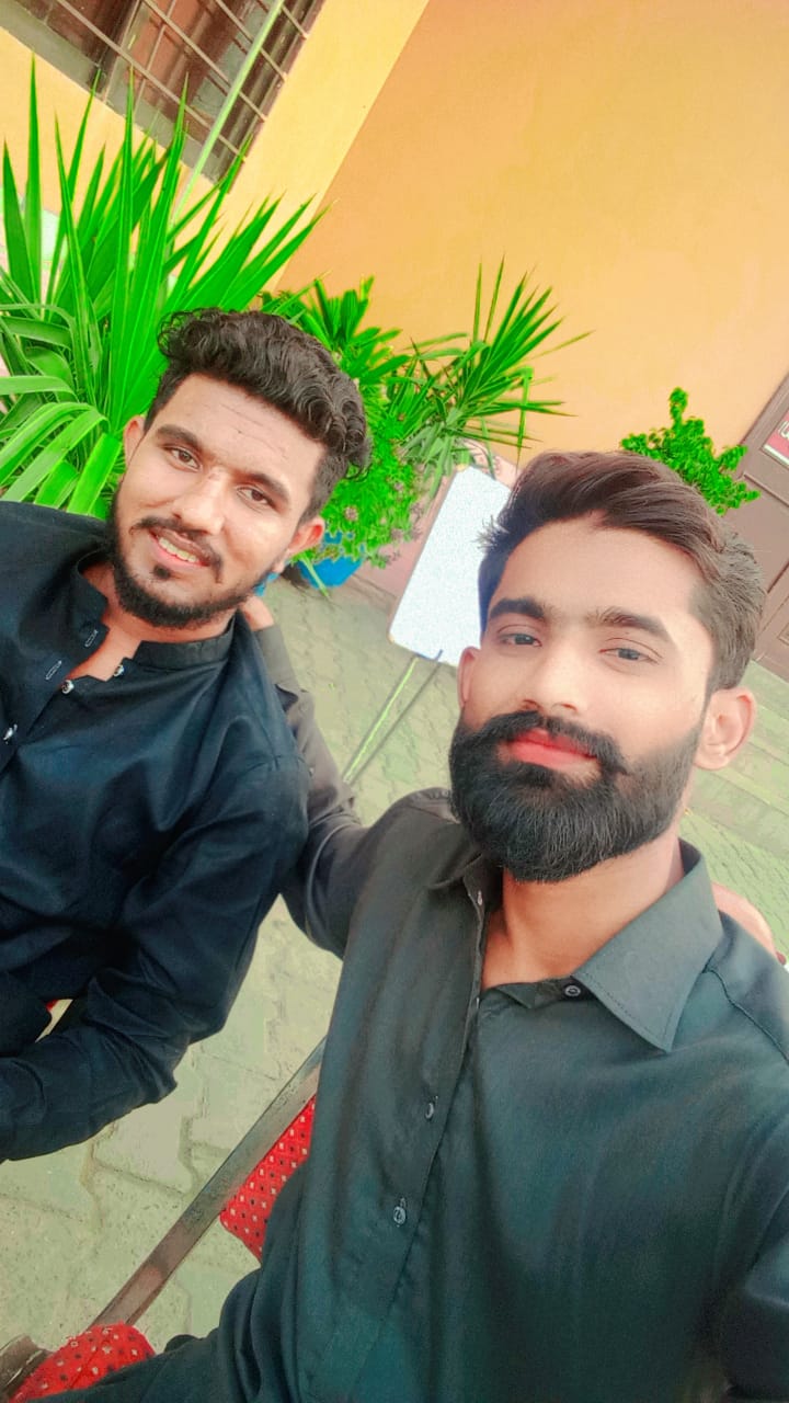 @Raheel shah King 👑