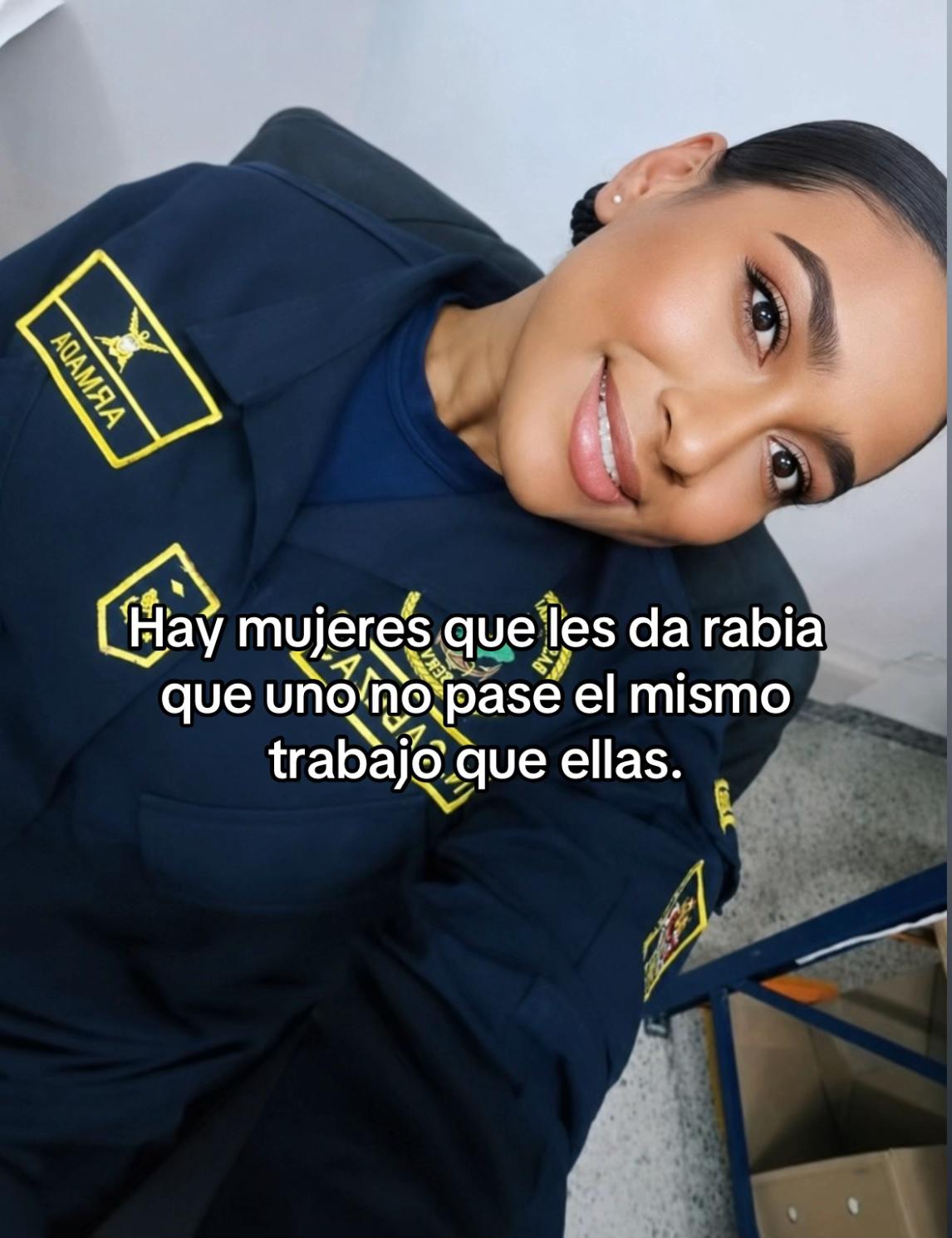 @Natalia🦋✨️