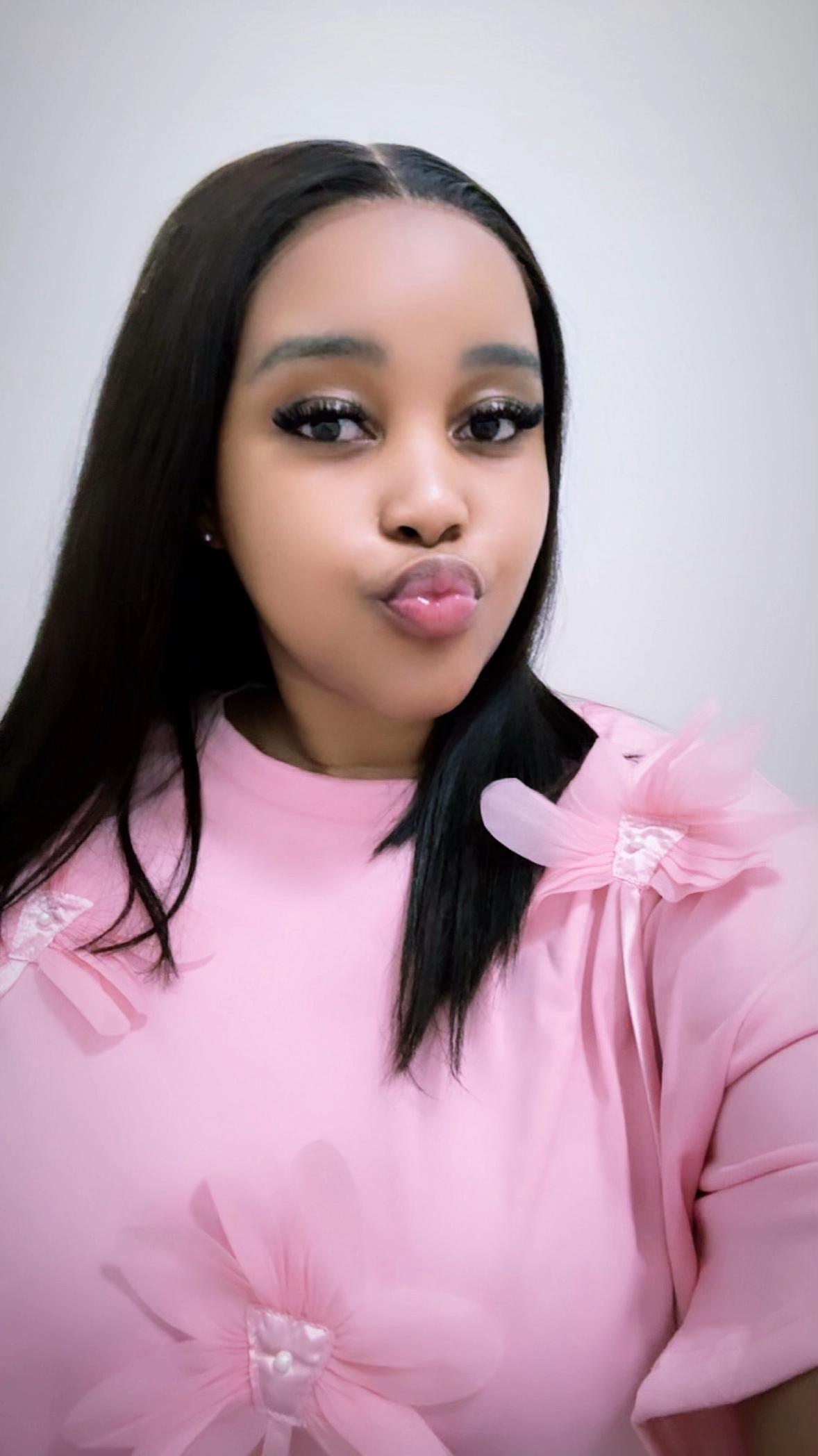 @𝒮𝑒𝓃𝒶 𝒟𝓁a𝓂𝒾𝓃𝒾🤍🌸