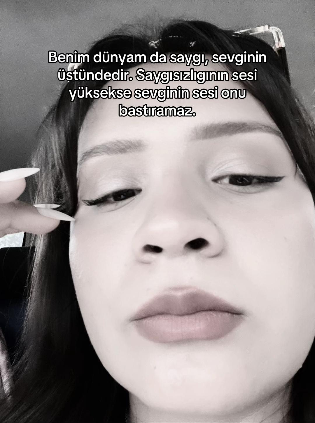 @𝗠𝗶𝗿𝗮☆