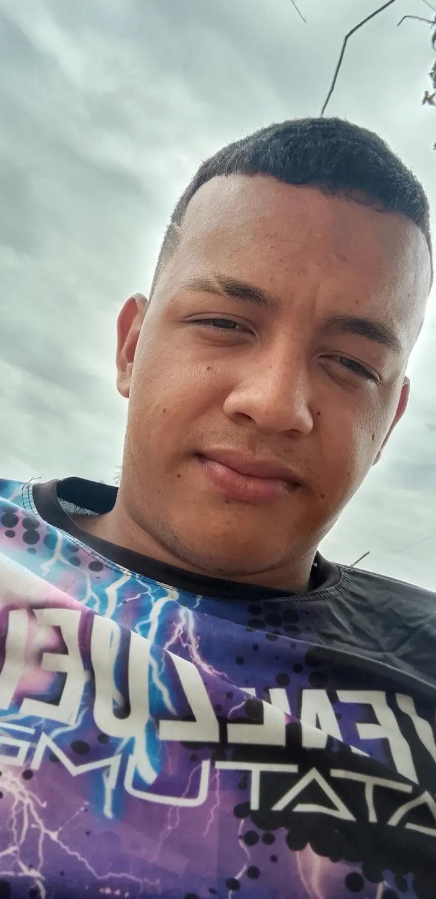 @Ronaikel Villalobos