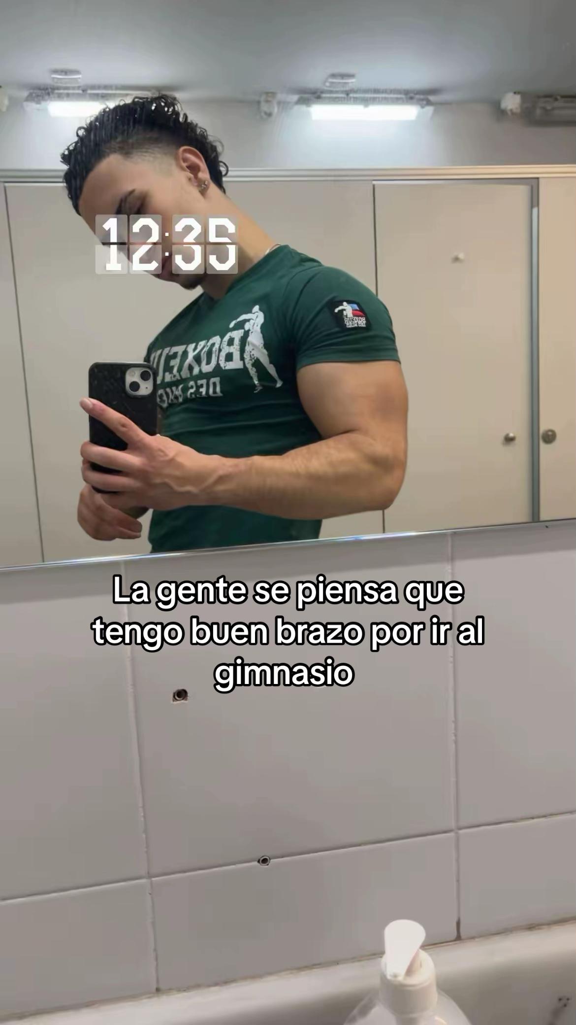 @robledobarber_