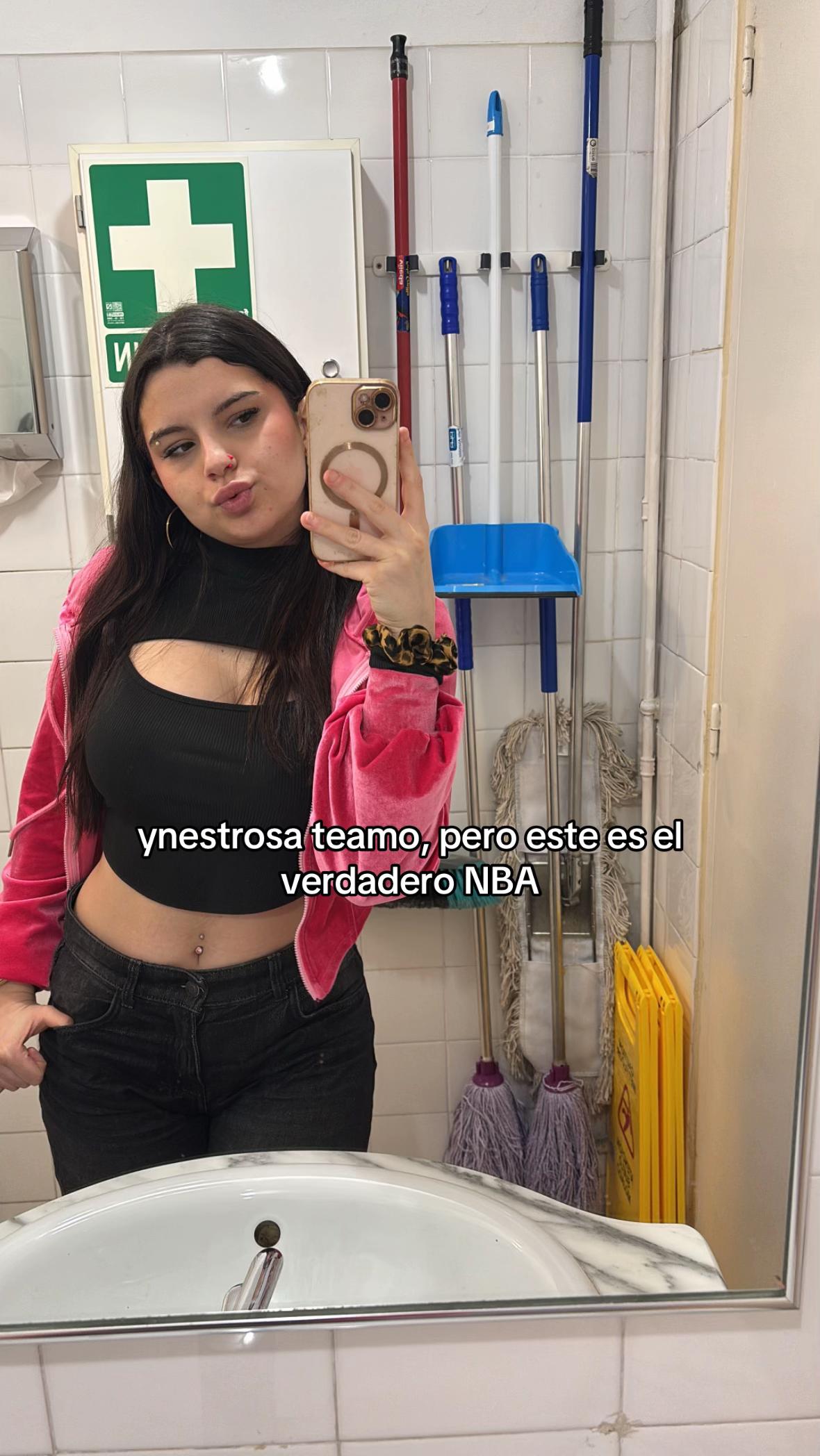 @ainhoa🩷