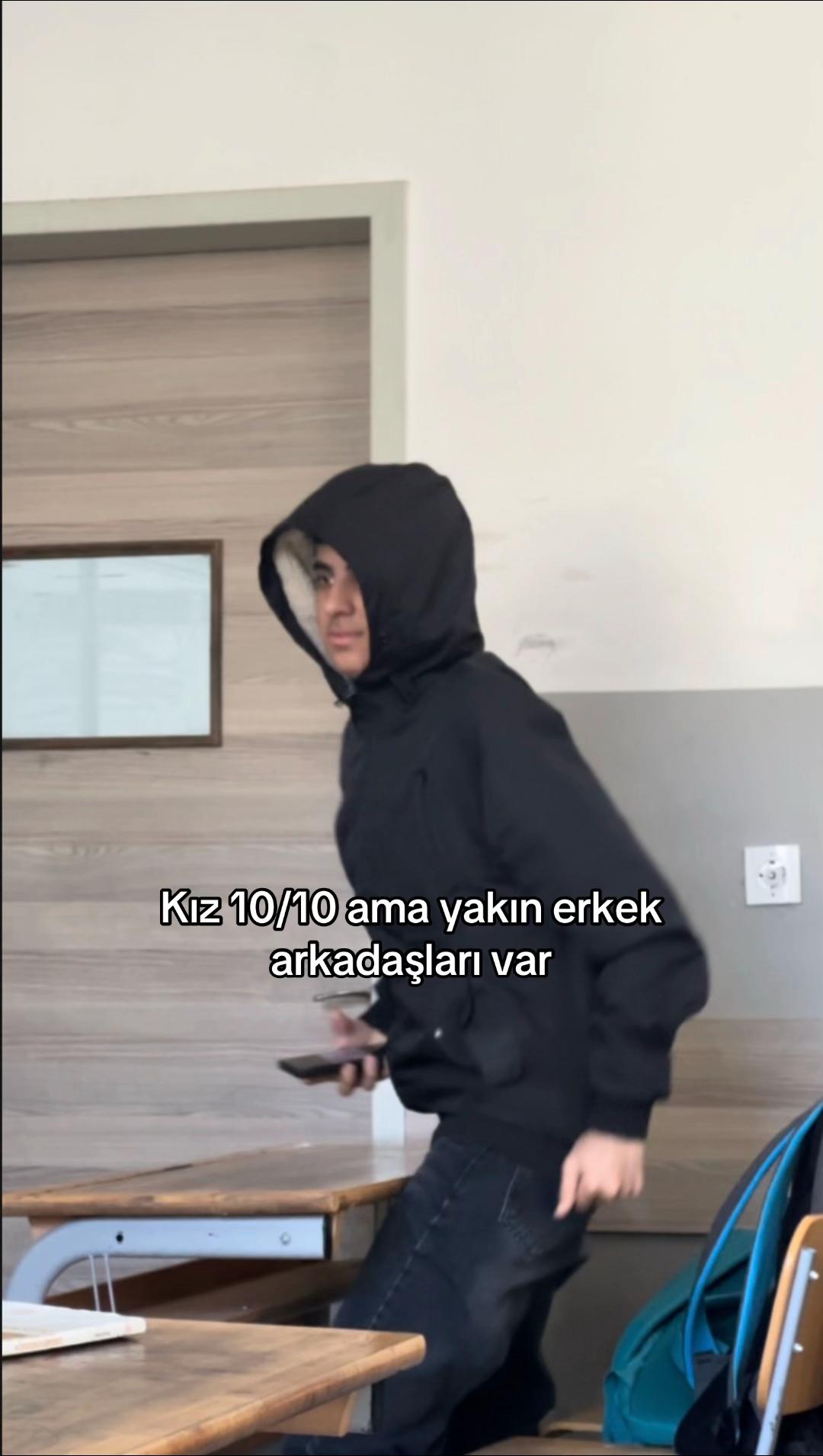 @9/D