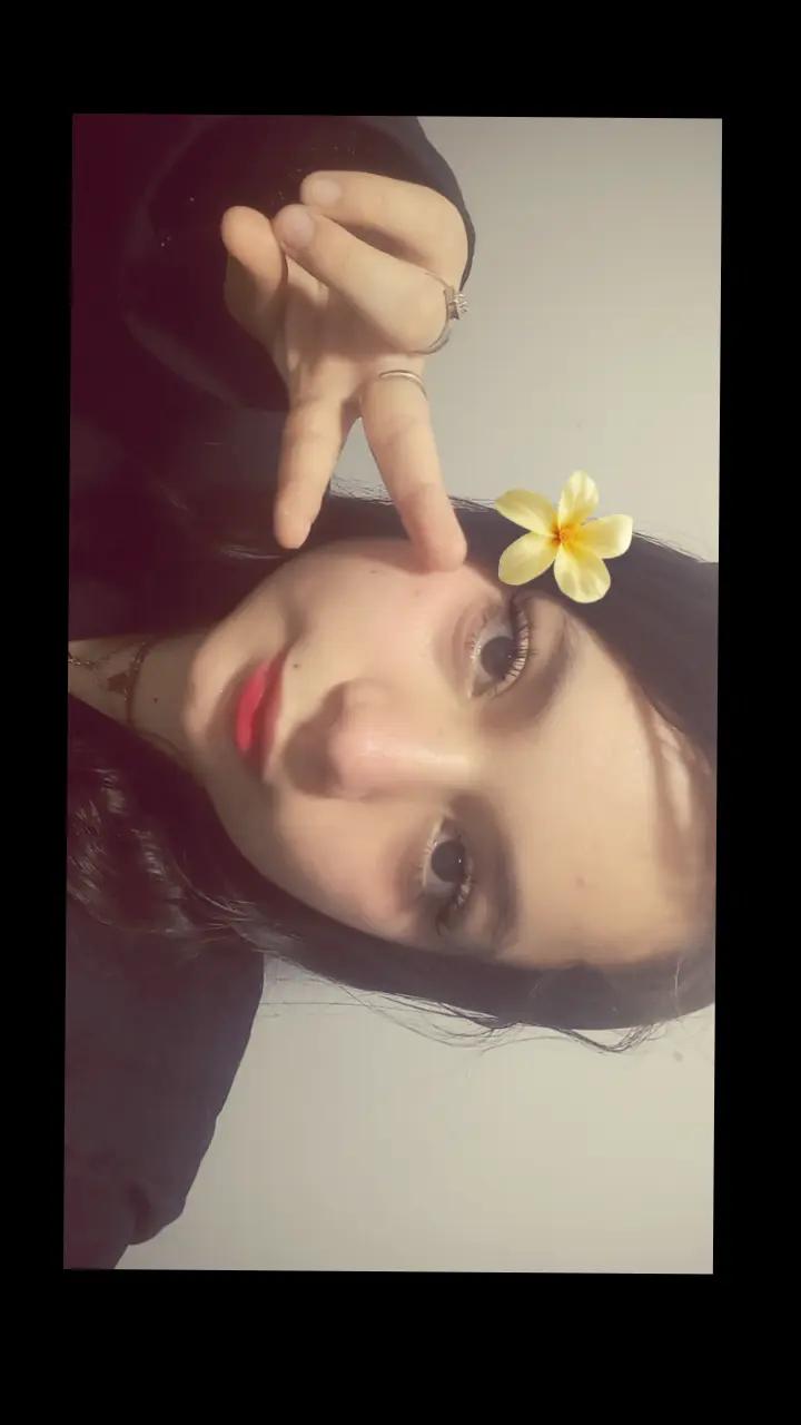 @Mila💜💚