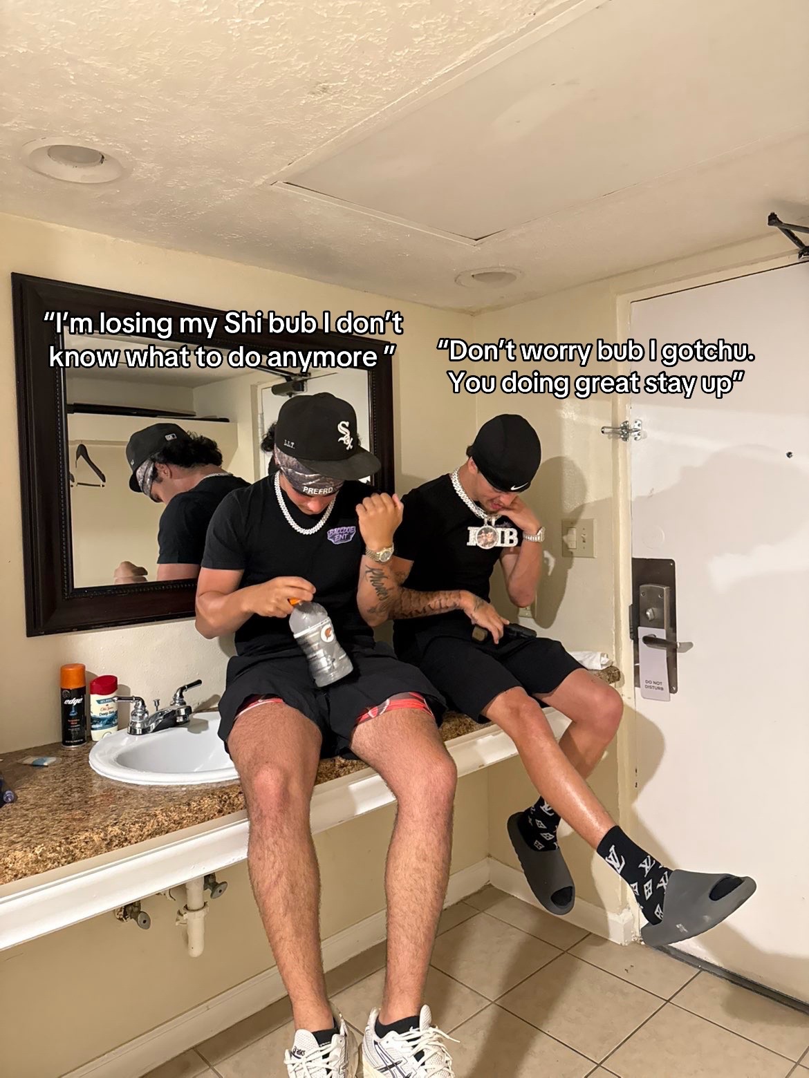 @CRhodezz