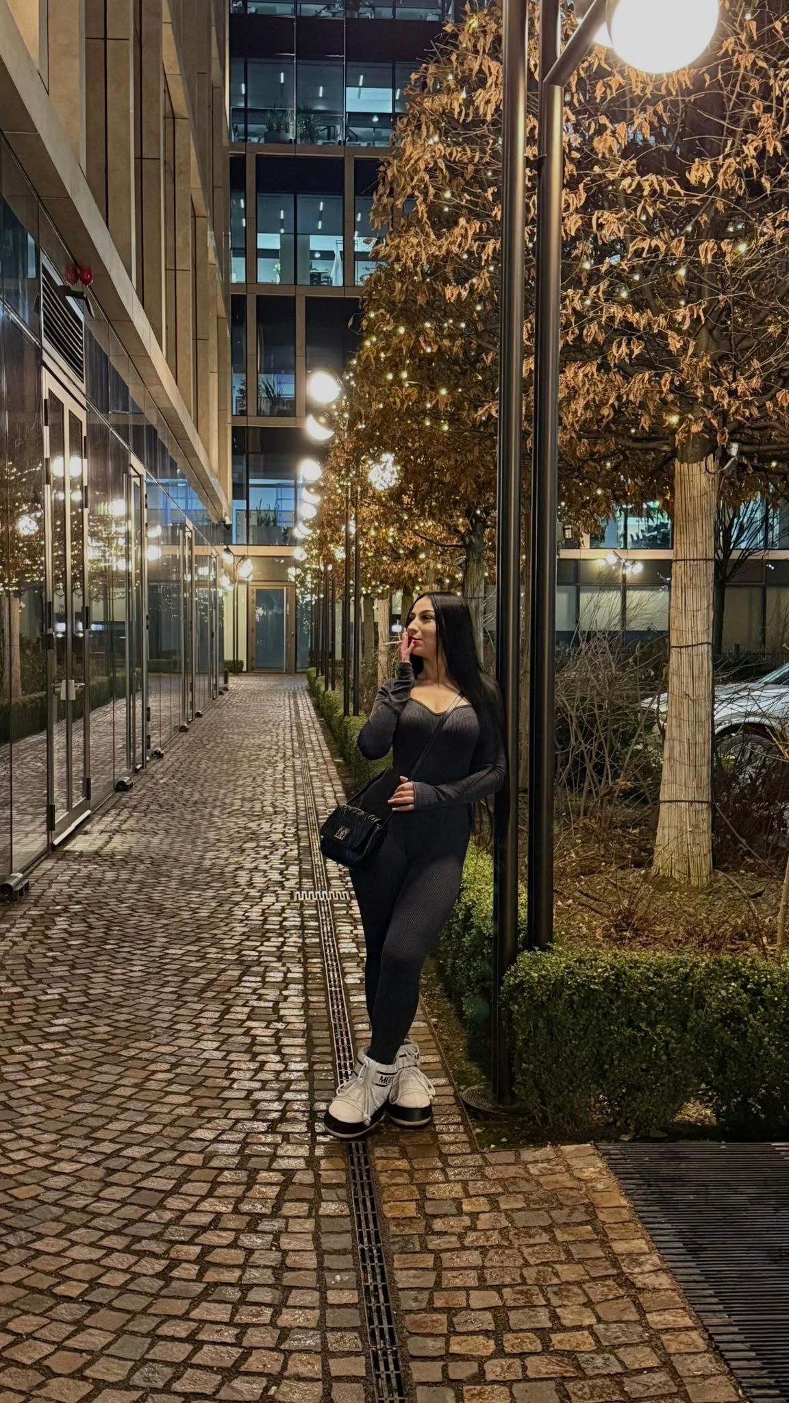 @77cataleya
