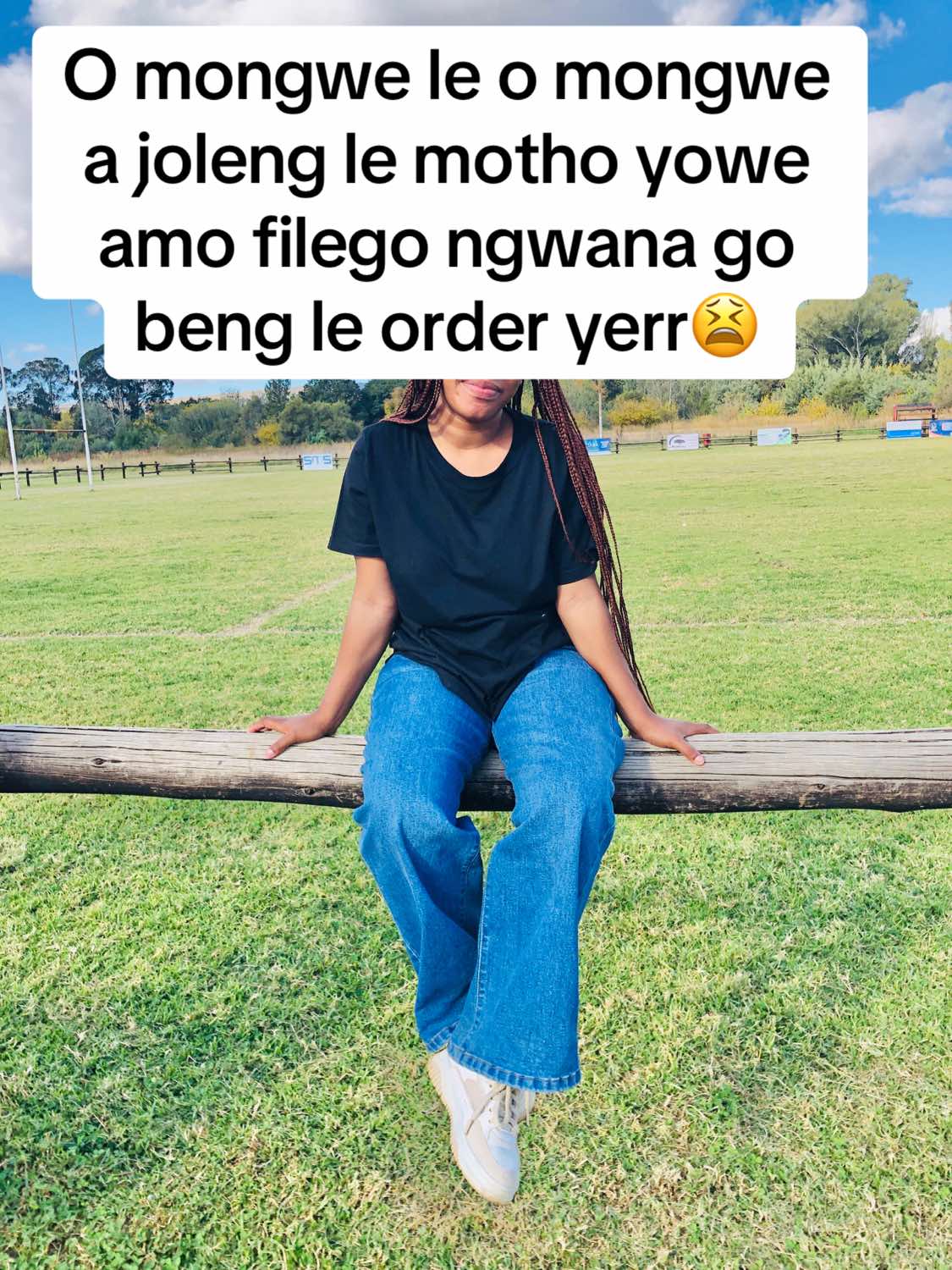 @MphoMokoena