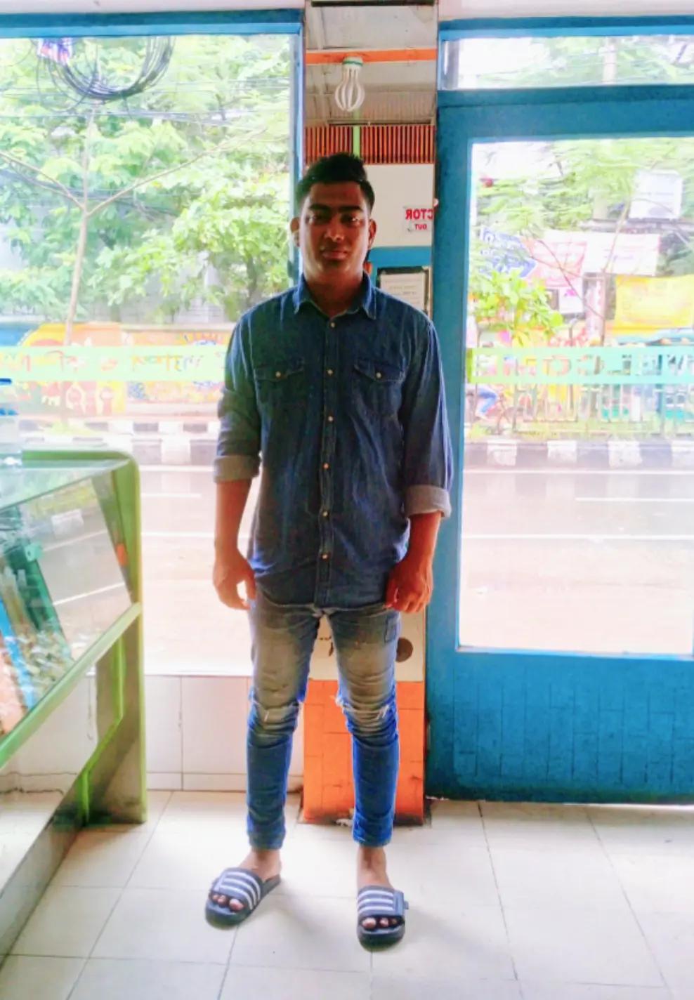 @জিয়া রাসেল