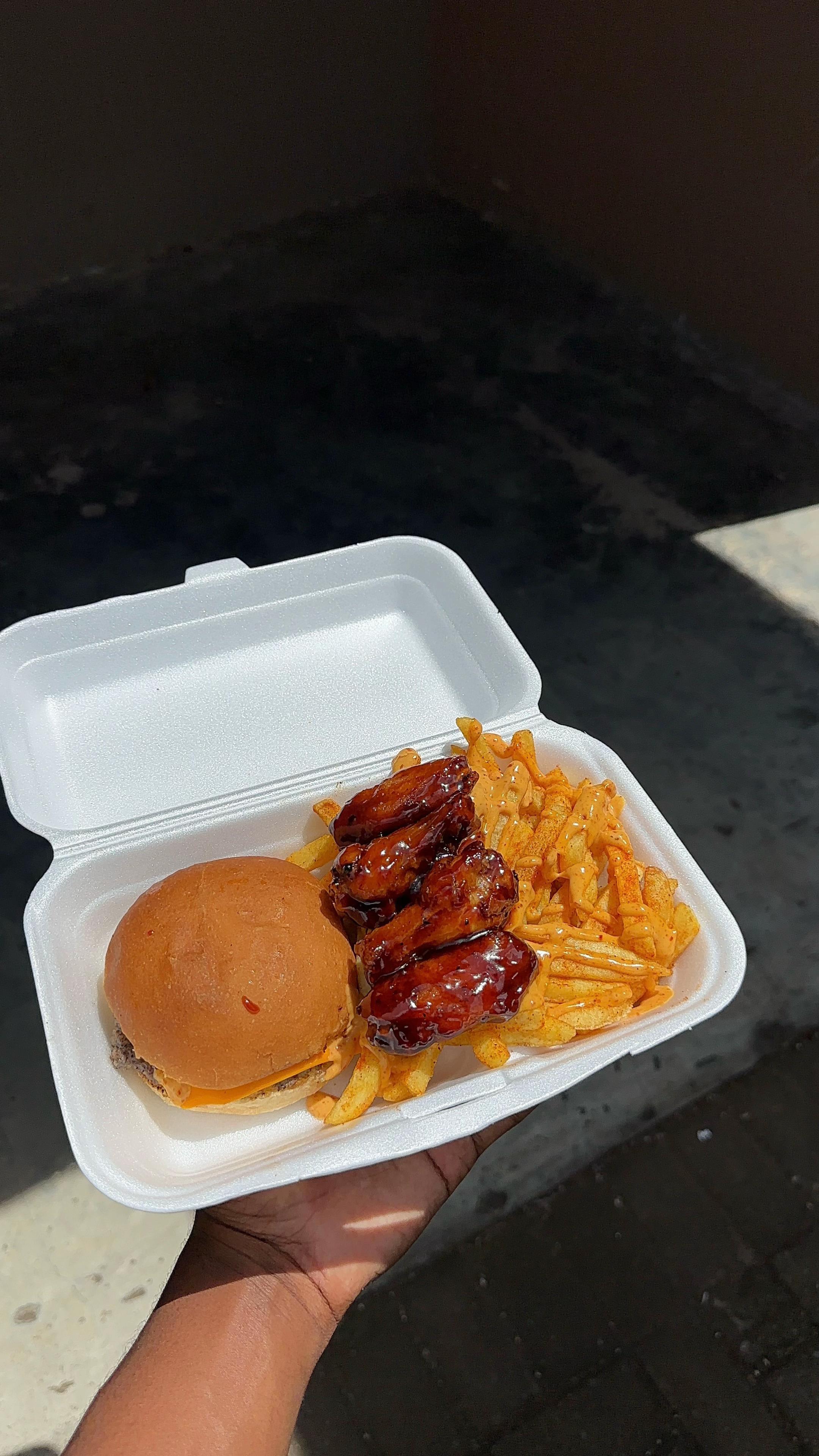 @TheBurgerFactory015