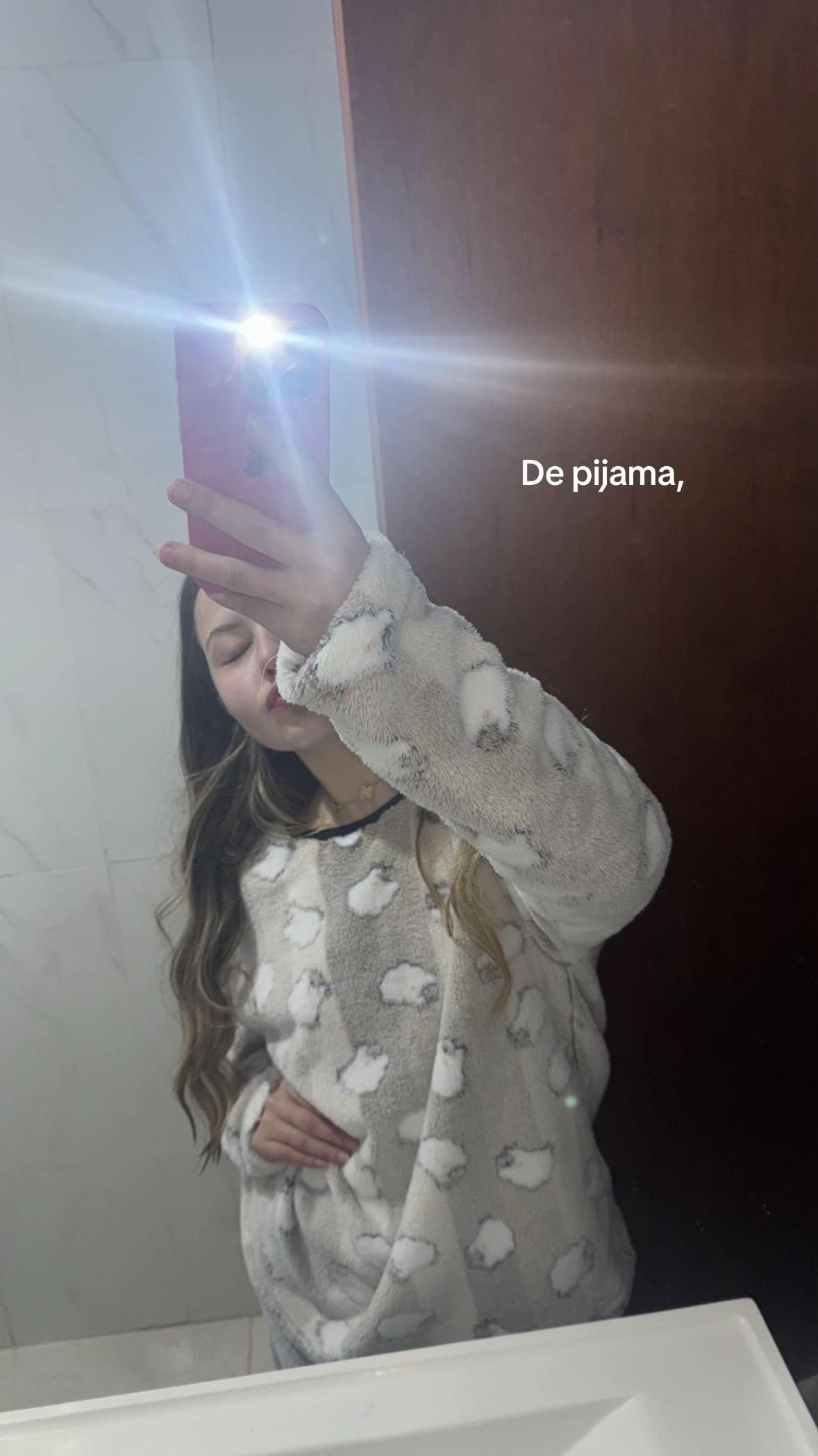 @Ana Laura
