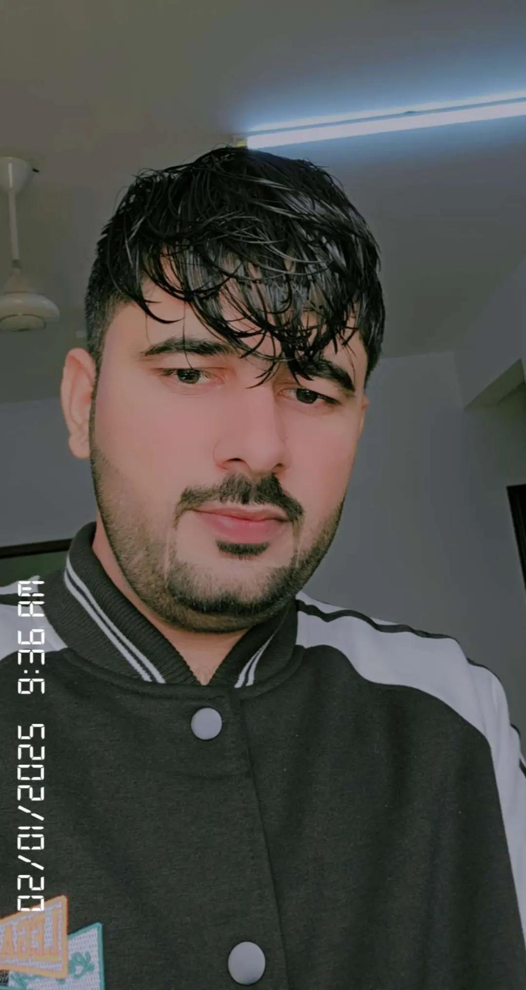 @Ghazyan Hussain
