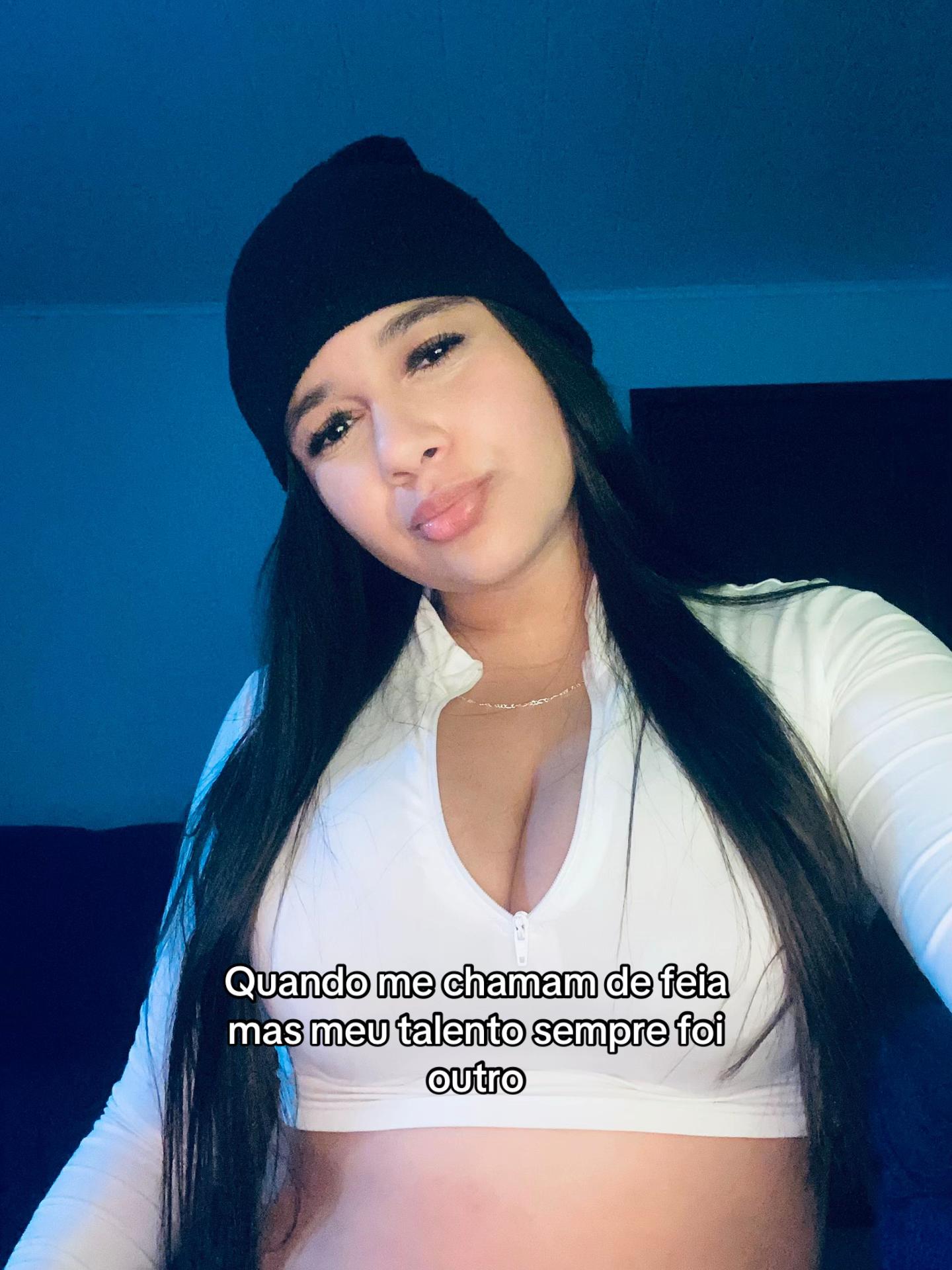 @Djulia_custodio
