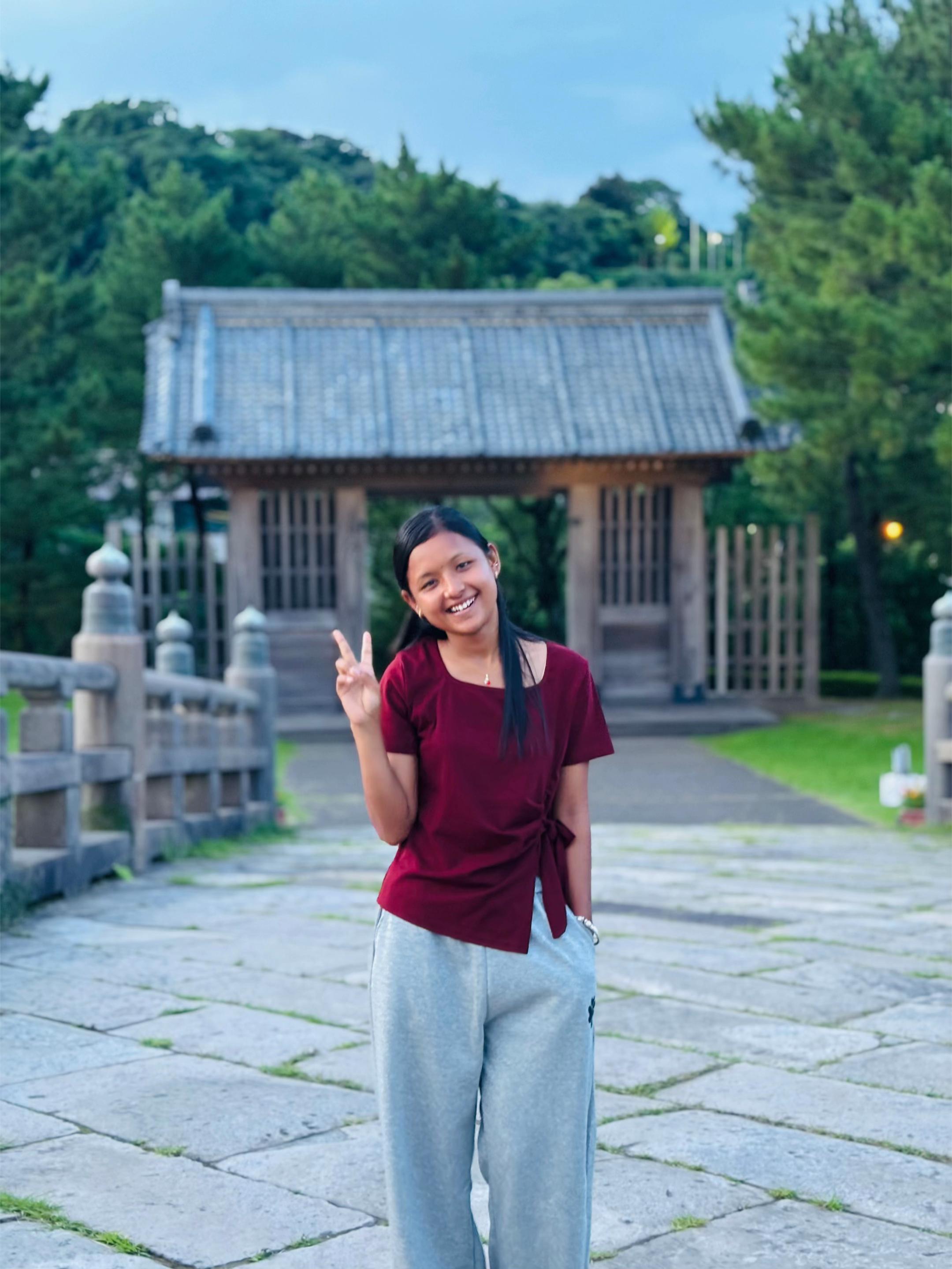 @NewarNi (moichaa)