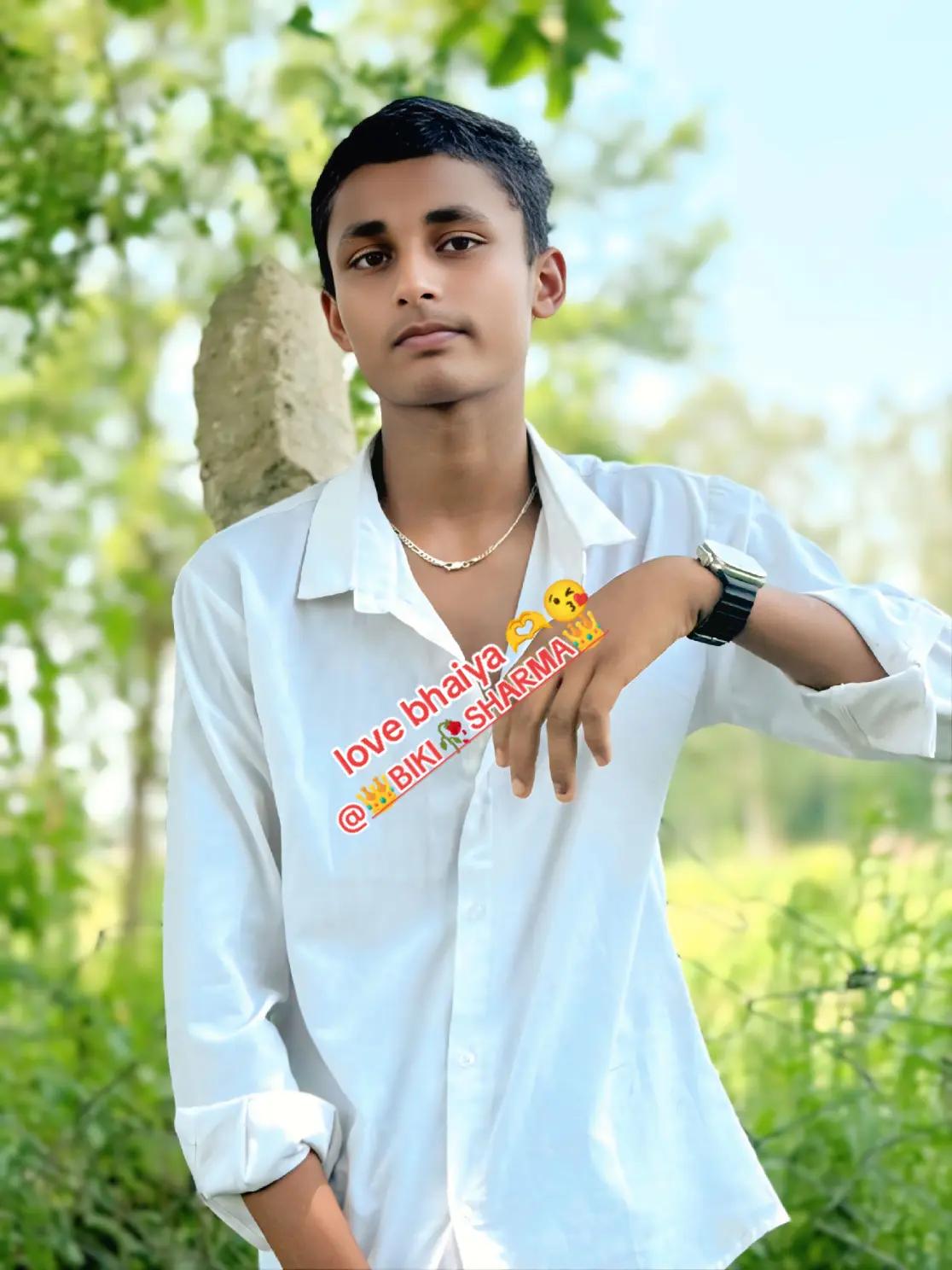 @Dhanusha 🎙️ke ✍️Star ✍️