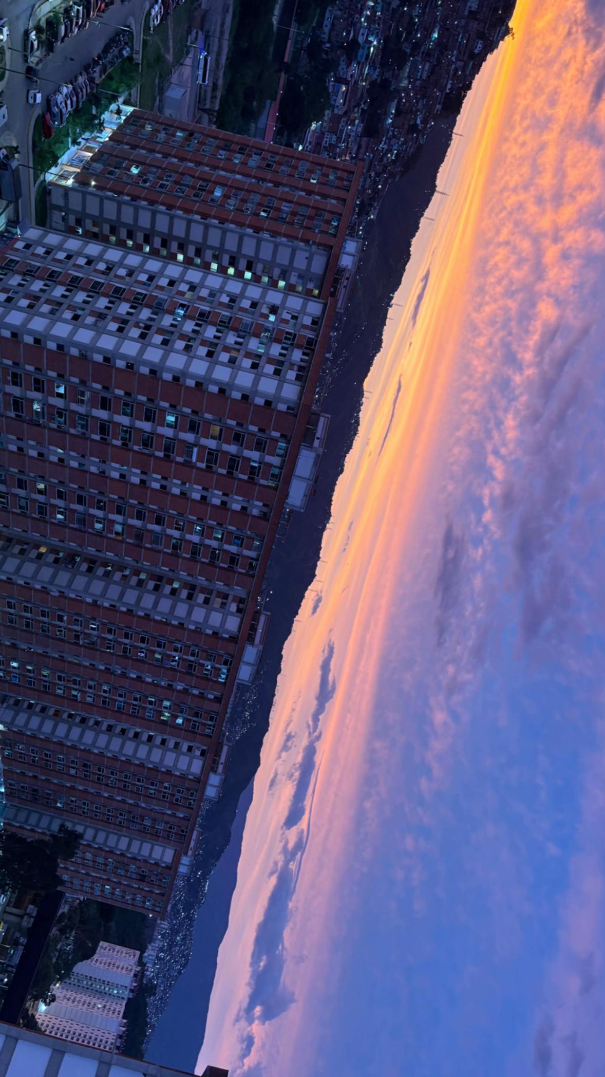 @𝒮𝑜𝒻&iacute;𝒶 𝒮𝒽𝒶𝓇𝓁𝑜𝓉𝒽𝑒