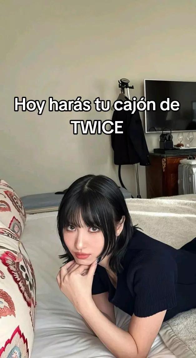 @twice_momo