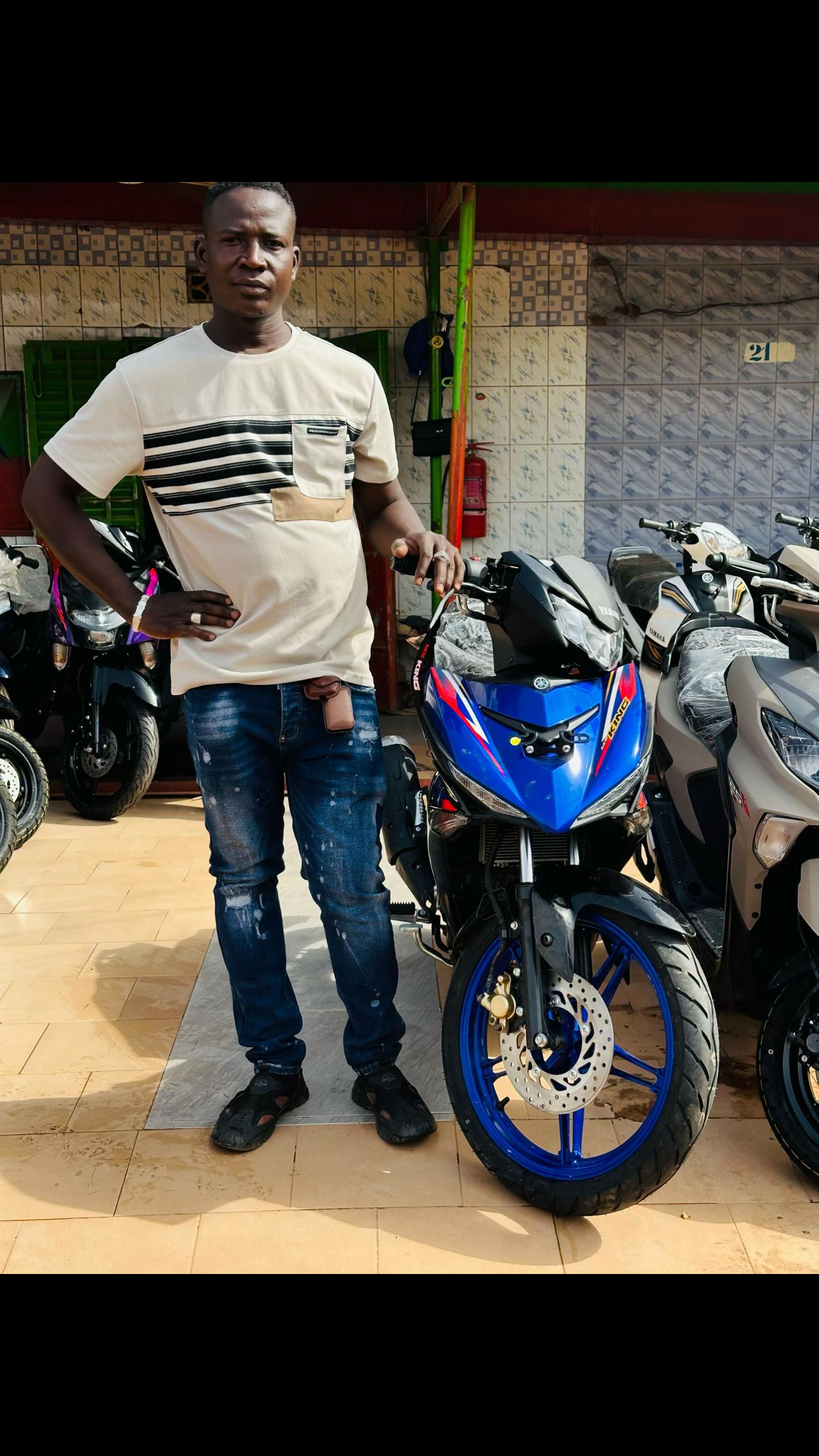 @Andr&eacute; moto