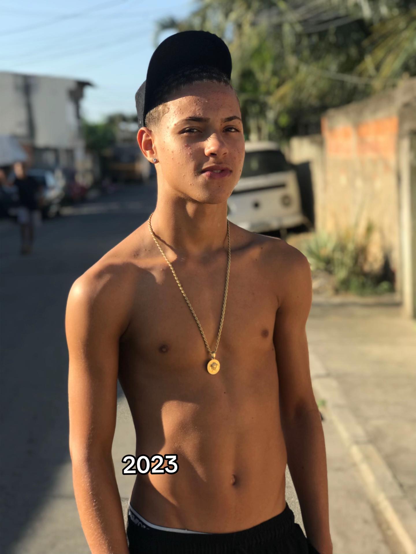 @Érre