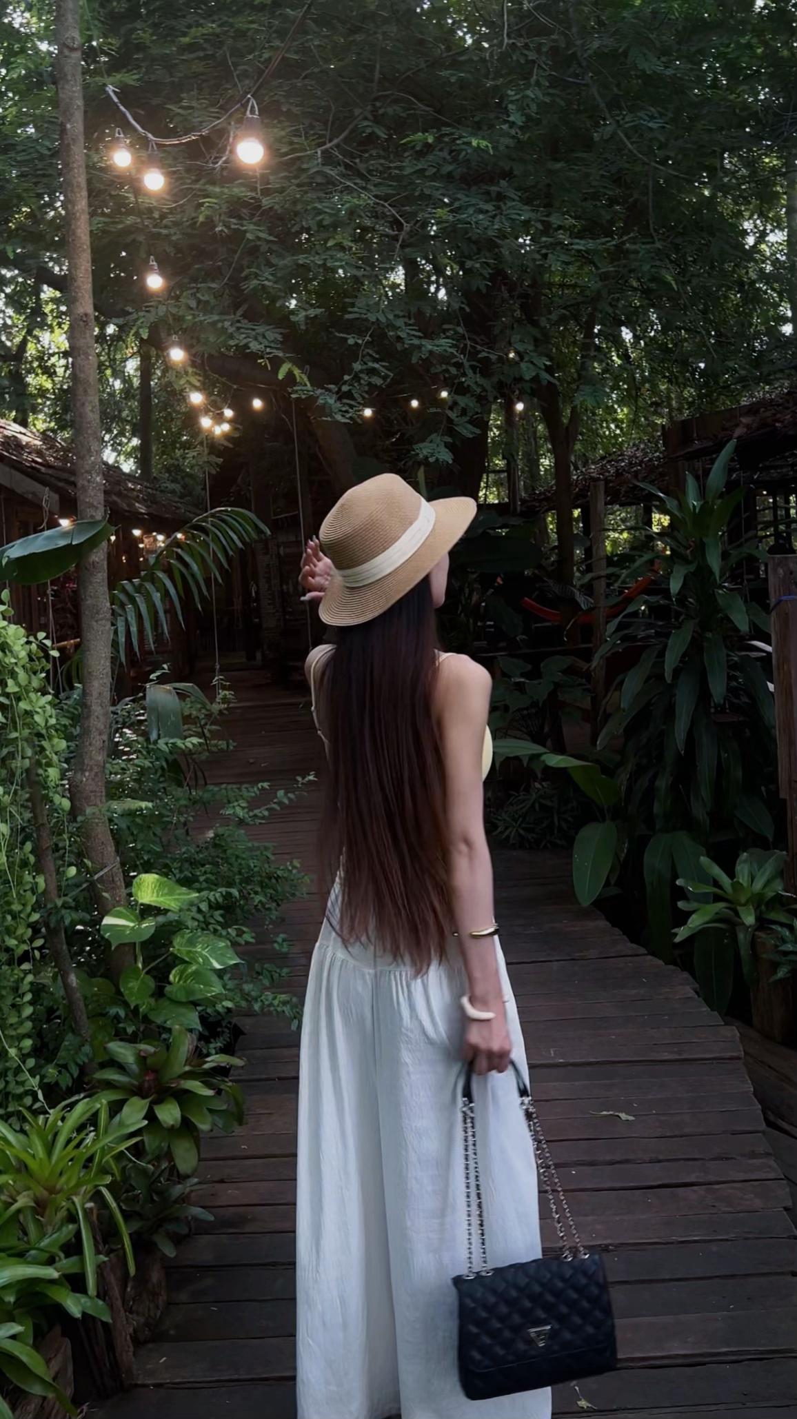 @อาลิซ อทิตยา&bull;