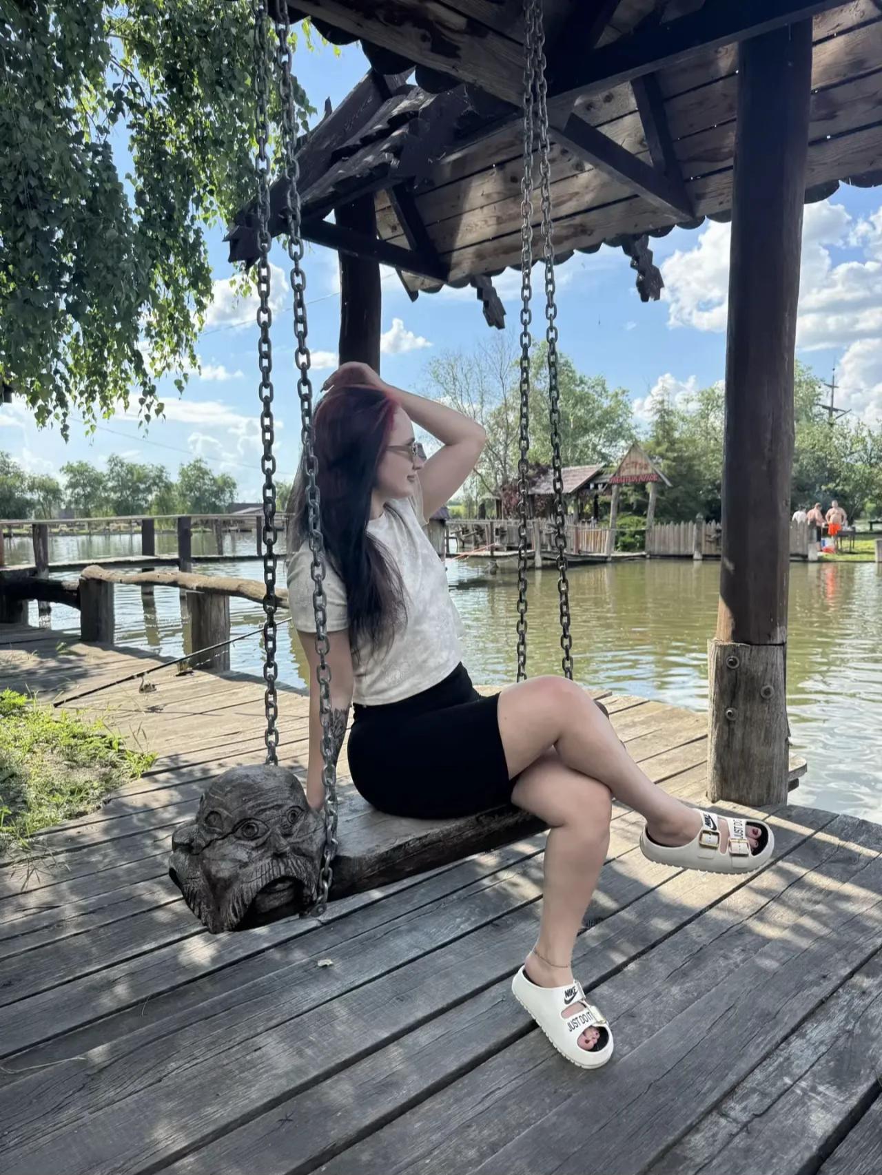 @Малышка