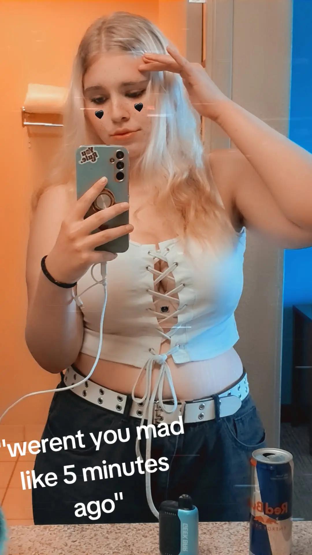 @Emi