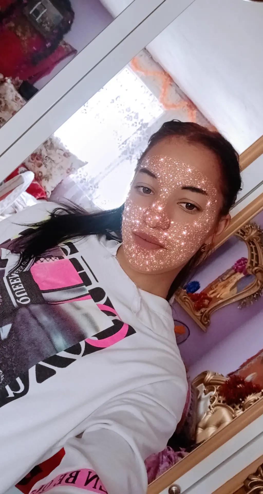 @🩷Roxy🦋