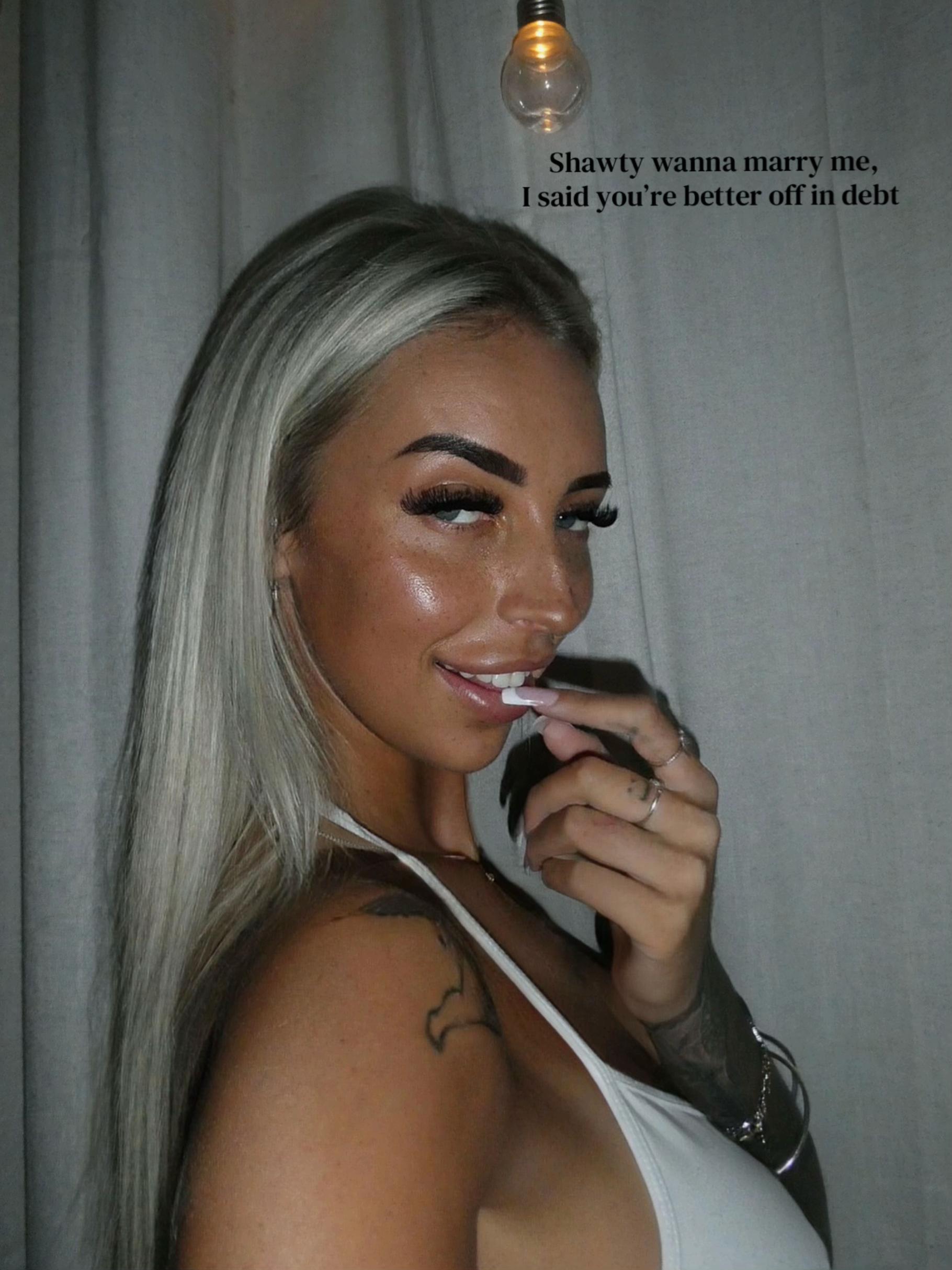 @Nikita Pickard