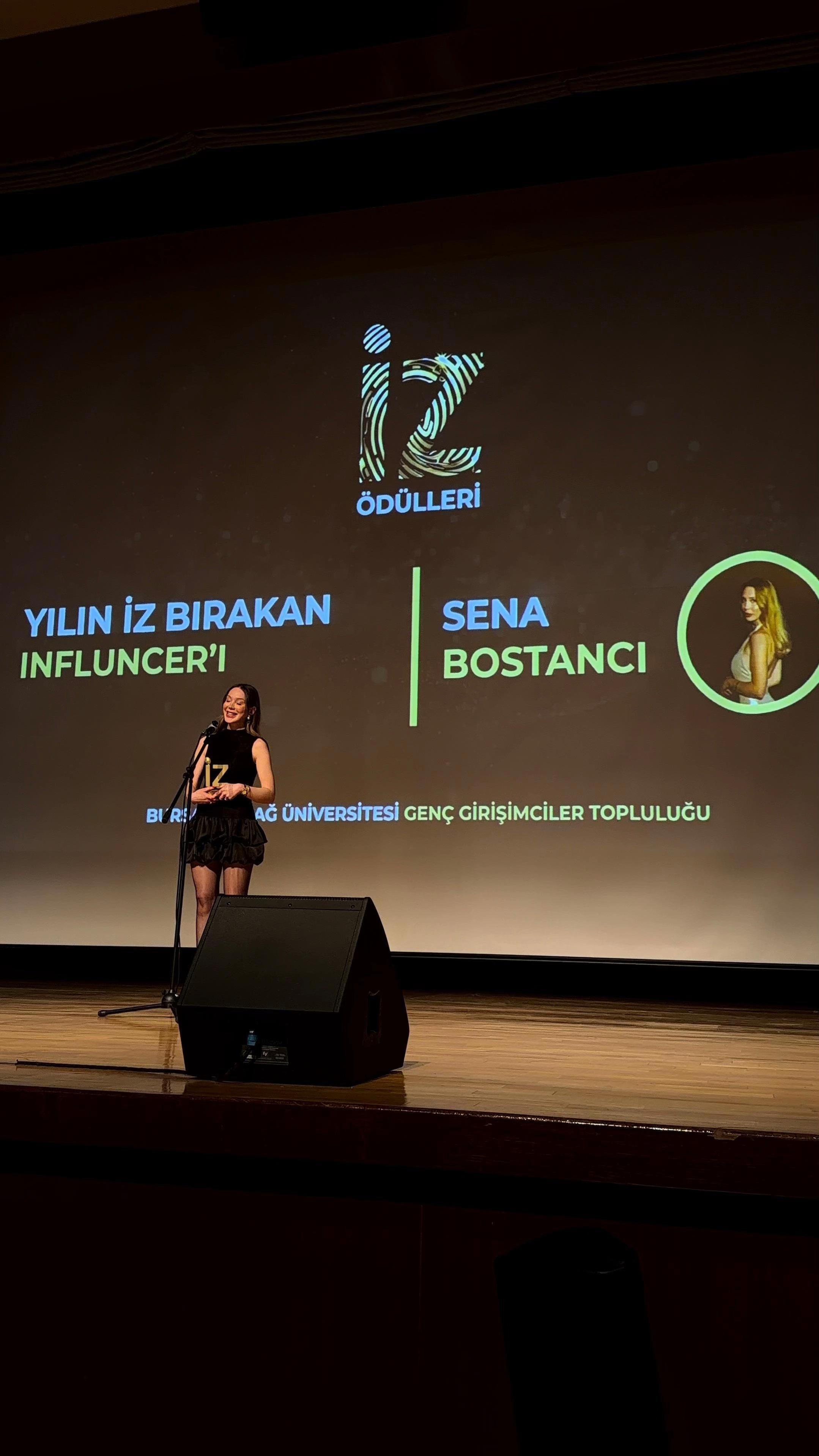 @Sena Bostancı