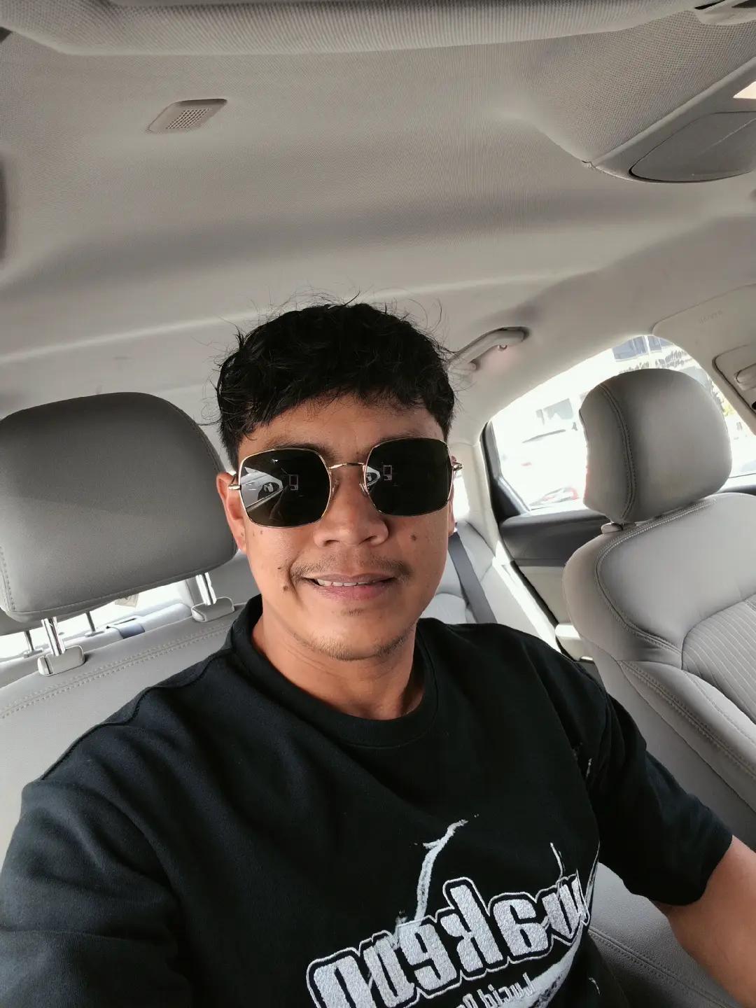 @kuya roro
