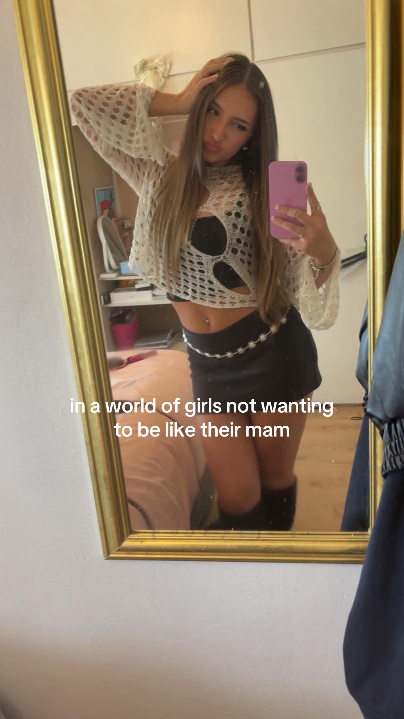 @𝐞𝐦 ♡