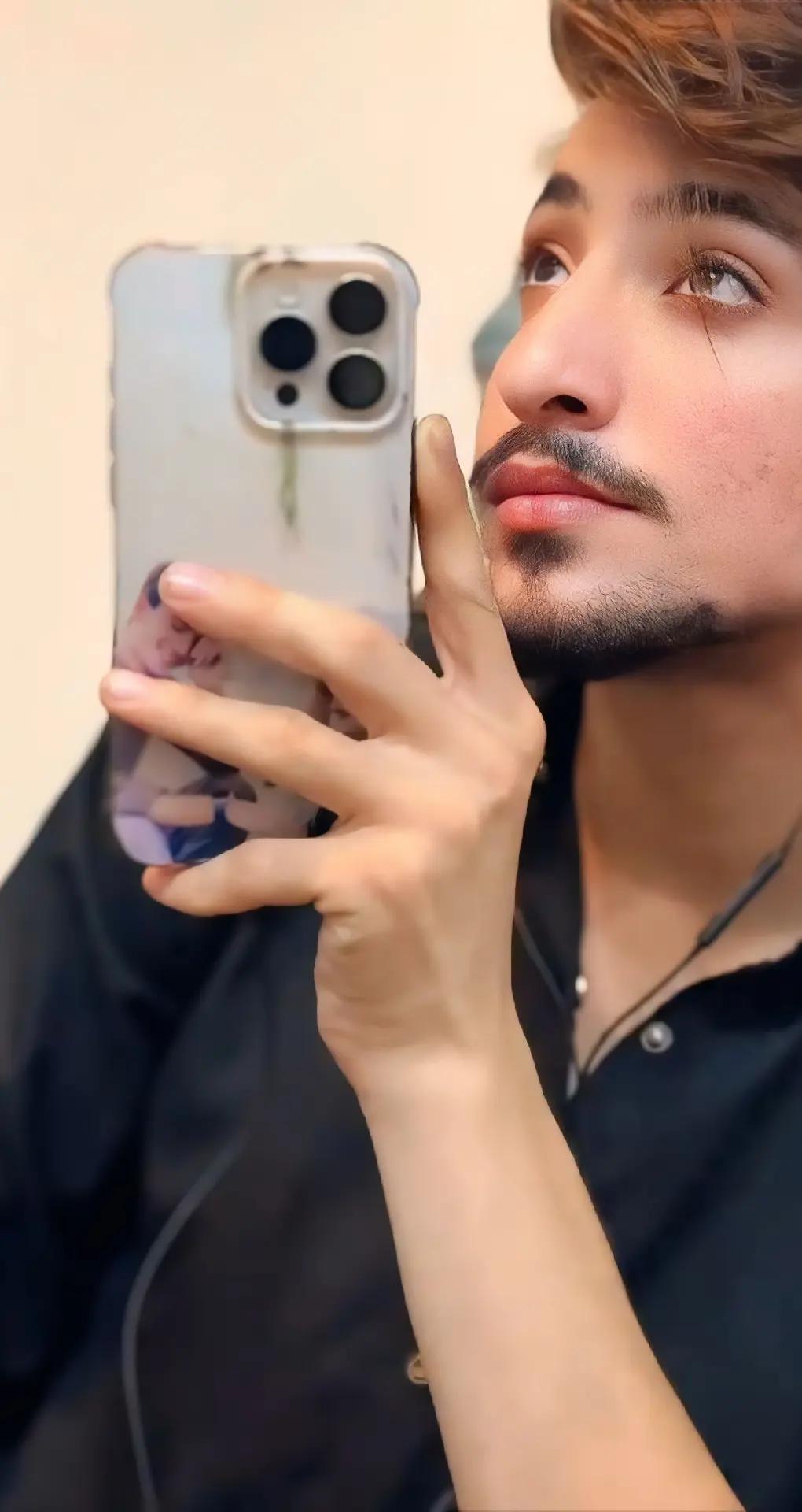 @🦋 ریحان _شاہ 🦋
