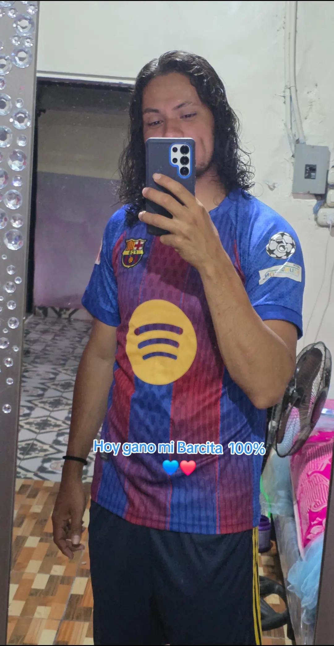 @César.Oficial503