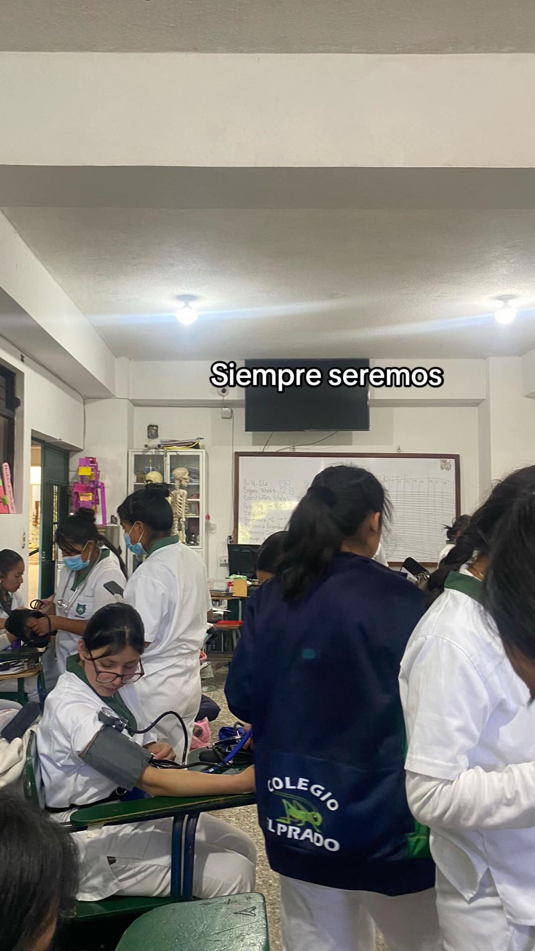 @Medicas&ldquo;B&rdquo; los originale😼🫵🏻